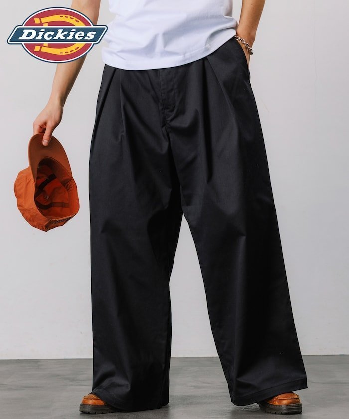 【フリークスストア/FREAK'S STORE】のDickies×FREAK S STORE ディッキーズ 別注 ワイドシルエット クロスタック ワークパンツ 【限定展開】 インテリア・キッズ・メンズ・レディースファッション・服の通販 founy(ファニー) 　ファッション　Fashion　メンズファッション　Fashion for Men　ボトムス　Bottoms　2026年　2026　2026春夏・S/S　Spring/Summer 2026 SS26　おすすめ　Recommended / Our Picks　シューズ　Shoes, Footwear　シンプル　Simple, Minimal　ツイル　Twist, Twisted Detail　デニム　Denim, Jeans Material　パーカー　Hoodie, Parka　ワイド　Wide, Wide Fit　ワーク　Workwear, Utility Style　人気　Popular, Best Seller　別注　Limited Edition, Custom Order　夏　Summer　定番　Standard, Basic Item　S/S・春夏　SS, Spring/Summer, Warm Season　無地　Plain, Solid Color　ブラック|ID: prp329100004962846 ipo3291000000037230923