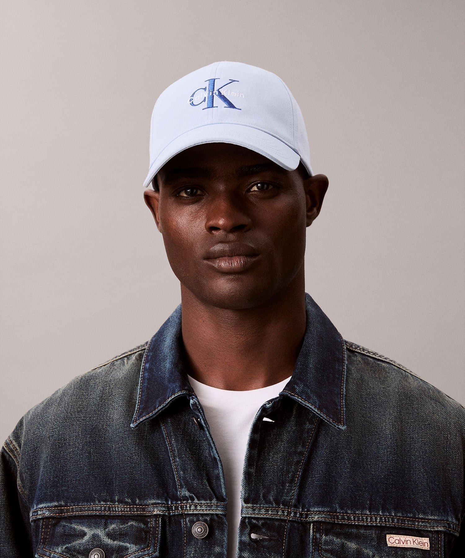 【カルバンクライン/Calvin Klein】の【公式ショップ】 カルバンクライン キャップ - MONOLOGO モノグラムロゴベースボールキャップ Calvin Klein Jeans Accessory 4G5004G インテリア・キッズ・メンズ・レディースファッション・服の通販 founy(ファニー) 　ファッション　Fashion　レディースファッション　Fashion for Women　キャップ　Cap, Baseball Cap　ジーンズ　Jeans, Denim Pants　フィット　Fit, Slim Fit　フェイス　Face, Facial Design　フロント　Front, Front Design　モダン　Modern, Contemporary　ラウンド　Round, Round Neck　Casual Blue|ID: prp329100004962876 ipo3291000000037231075