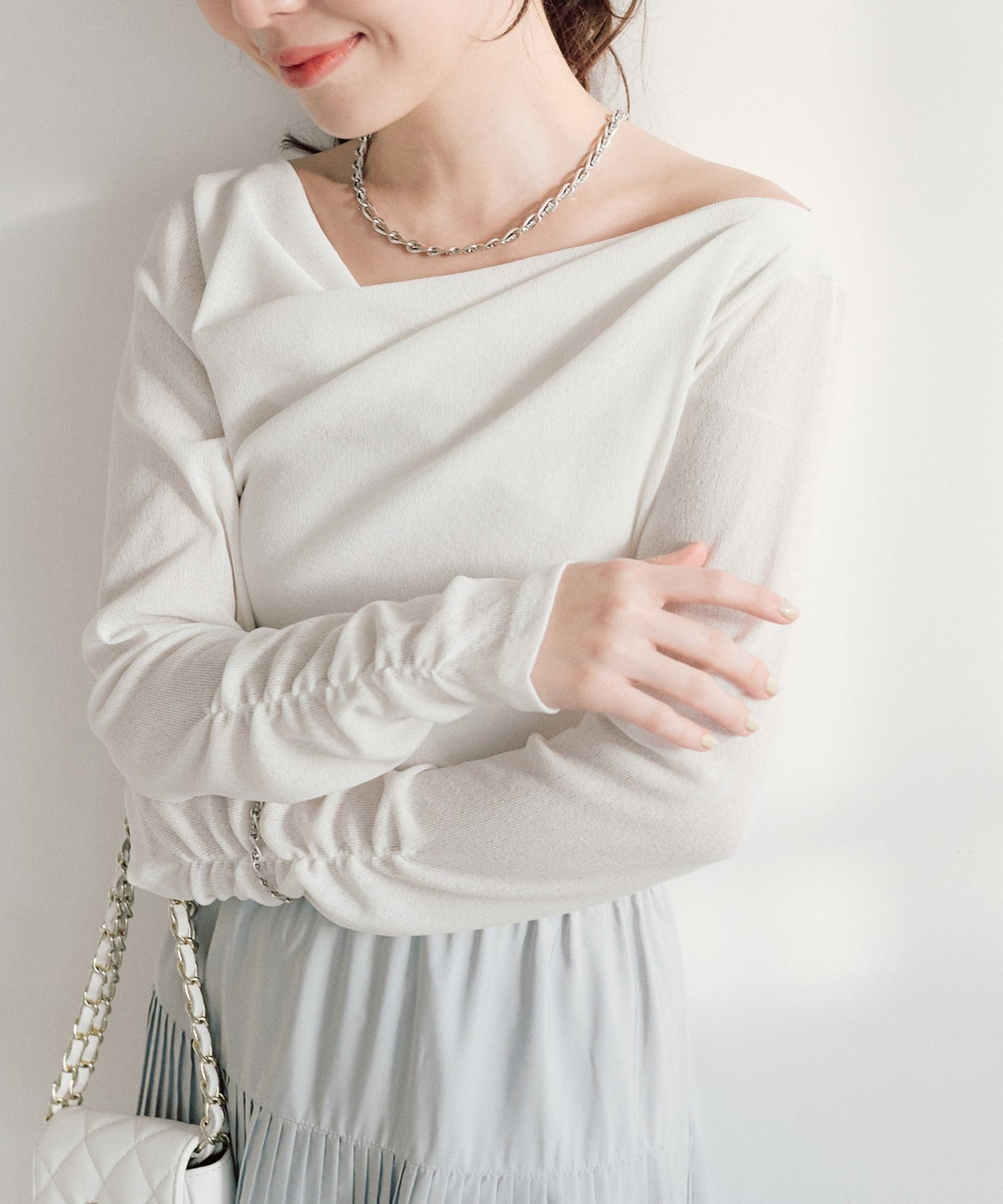 【ラブティックボンボン/La boutique BonBon】の【完売カラー再 開始!】ドレープネックプルオーバー 大人の最旬トレンドファッション＆コーディネート founy(ファウニー) 　ファッション　Fashion　レディースファッション　Fashion for Women　トップス・カットソー　Cut & Sew Tops　カジュアルプルオーバー・ニットトップス　Pullovers & Knit Tops / Casual Pullovers　シャーリング　Shirring, Ruched　ショルダー　Shoulder, Shoulder Strap　シンプル　Simple, Minimal　ストレッチ　Stretch, Stretchy Fabric　スラックス　Slacks, Dress Pants　スリーブ　Sleeve, Long Sleeve / Short Sleeve　デコルテ　Décolleté, Neckline　デニム　Denim, Jeans Material　バランス　Balance, Style Balance　フィット　Fit, Slim Fit　フェミニン　Feminine, Girly　マーメイド　Mermaid, Fishtail Silhouette　ロング　Long, Long-Length　おすすめ　Recommended / Our Picks　エレガント 上品　Elegant　 other-1|ID: prp329100004962924 ipo3291000000037231345