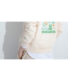 【サニーレーベル/Sonny Label / URBAN RESEARCH】のTOYAMEGコラボアートプリントスウェット 大人の最旬トレンドファッション＆コーディネート founy(ファウニー) ファッション Fashion レディースファッション Fashion for Women トップス・カットソー Cut & Sew Tops レディースパーカー・カジュアルフーディー Casual Hoodies & Sweatshirts スウェット・クルーネックトップス Sweatshirts & Crewnecks / Relaxed Fit Sweat Tops イラスト Illustration 春 Spring カットソー Cut and Sewn Top グラフィック Graphic, Graphic Design スカーフ Scarf, Neckwear ニューヨーク New York, NYC Style ビーチ Beach, Seaside プリント Print, Printed Pattern ボトム Bottoms, Lower Wear モチーフ Motif, Design Theme リラックス Relax, Relaxed Fit S/S・春夏 SS, Spring/Summer, Warm Season おすすめ Recommended / Our Picks 夏 Summer 2026年 2026 2026春夏・S/S Spring/Summer 2026 SS26 |ID:prp329100004962926