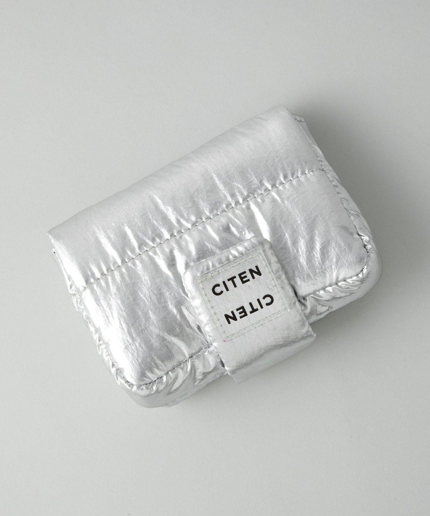 【シテン/CITEN】のCITEN CITENミラー付きミニポーチ 大人の最旬トレンドファッション＆コーディネート founy(ファウニー) 　ファッション　Fashion　レディースファッション　Fashion for Women　ポーチ&ミニバッグ　Pouches & Mini Bags　ジップ　Zip, Zipper　スクエア　Square, Square Shape　フィット　Fit, Slim Fit　ポケット　Pocket, Pocket Detail　ポーチ　Pouch, Small Case　リップ　Lip, Lip Motif　A/W・秋冬　Autumn/Winter　ギフト プレゼント　Gift / Present　 other-1|ID: prp329100004962934 ipo3291000000037231395