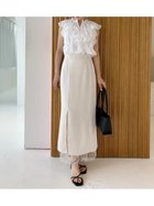 【フレイ アイディー/FRAY I.D】のレースレイヤードサテンスカート 大人の最旬トレンドファッション＆コーディネート founy(ファウニー) ファッション Fashion レディースファッション Fashion for Women スカート Skirts インナー Innerwear エレガント 上品 Elegant サテン Satin, Glossy Fabric シンプル Simple, Minimal スマート Smart, Elegant スリット Slit, Slit Detail レース Lace, Lace Fabric thumbnail IVR[003]|ID: prp329100004962943 ipo3291000000037231453