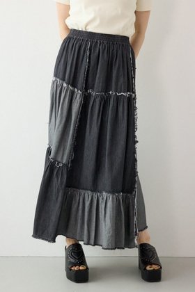 【ロデオクラウンズワイドボウル/RODEO CROWNS WIDE BOWL】のデニムパッチワークティアードスカート 大人の最旬トレンドファッション＆コーディネート founy(ファウニー) ファッション Fashion レディースファッション Fashion for Women スカート Skirts ティアードスカート Tiered Skirts アシンメトリー Asymmetrical Style ガーリー Girly, Feminine Style グラフィック Graphic, Graphic Design サマー Summer, Summer Style シンプル Simple, Minimal デニム Denim, Jeans Material パッチワーク Patchwork, Mixed Fabric ブリーチ Bleach, Washed Finish 切替 Switching, Contrast Panel 夏 Summer |ID:prp329100004962945