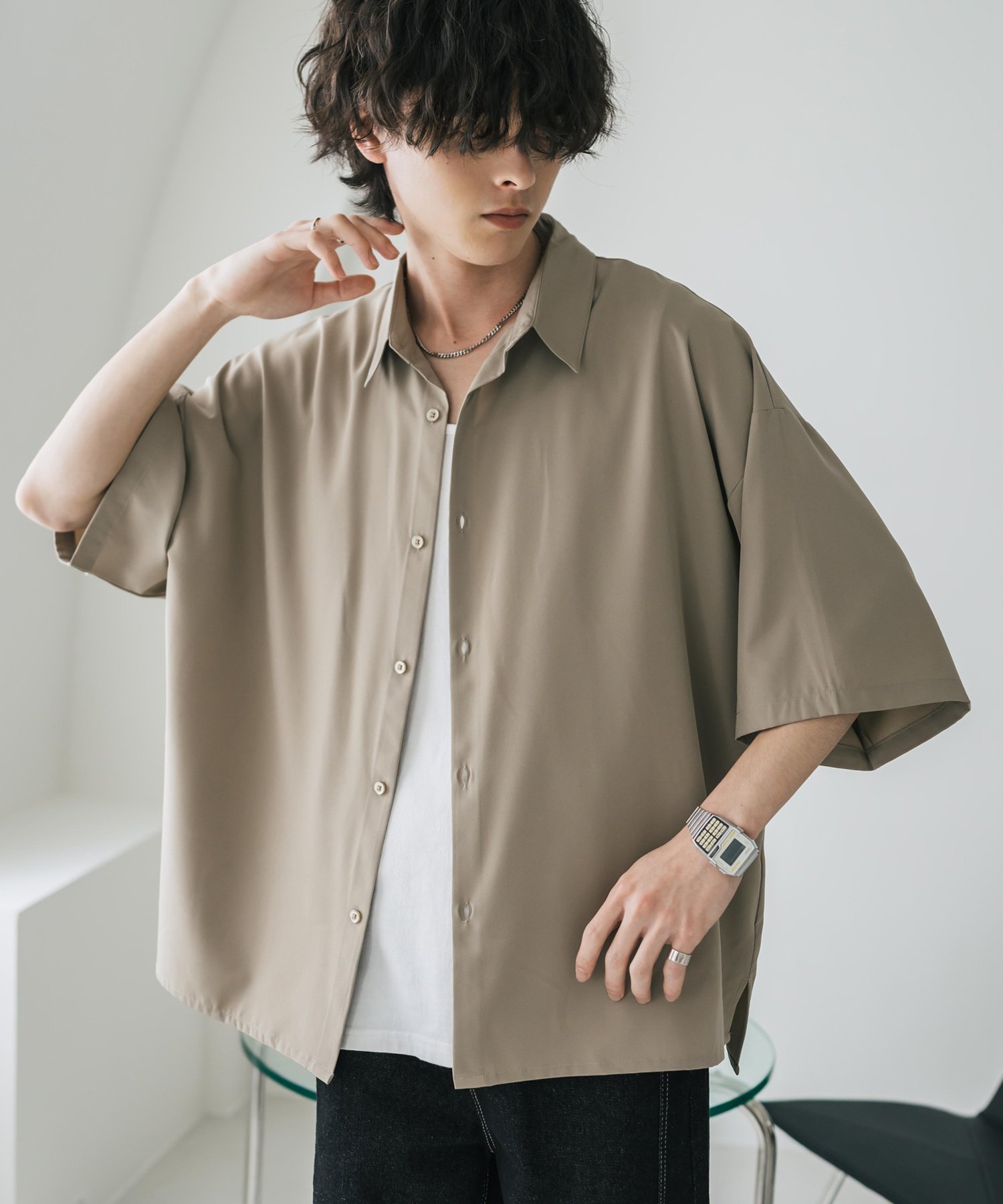 【ロッキーモンロー/Rocky Monroe】の新色追加 接触冷感 とろみビッグシルエット半袖シャツ インテリア・キッズ・メンズ・レディースファッション・服の通販 founy(ファニー) 　ファッション　Fashion　レディースファッション　Fashion for Women　トップス・カットソー　Cut & Sew Tops　シャツ・ブラウス・オフィスカジュアル　Elegant Blouses & Button-Ups　インナー　Innerwear　シルク　Silk, 100% Silk　シンプル　Simple, Minimal　ストレッチ　Stretch, Stretchy Fabric　スリット　Slit, Slit Detail　とろみ　Fluid, Flowy Fabric　ドレープ　Drape, Draping Fabric　定番　Standard, Basic Item　ノースリーブ　Sleeveless, No-Sleeve　バランス　Balance, Style Balance　ビッグ　Big, Oversized　ベーシック　Basic, Essential　半袖　Short Sleeve, Half Sleeve　リラックス　Relax, Relaxed Fit　レギュラー　Regular, Standard Fit　ワイド　Wide, Wide Fit　S/S・春夏　SS, Spring/Summer, Warm Season　再入荷　Restock / Back in Stock　おすすめ　Recommended / Our Picks　夏　Summer　2026年　2026　2026春夏・S/S　Spring/Summer 2026 SS26　グレージュ|ID: prp329100004963060 ipo3291000000037231967