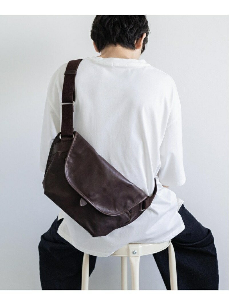 【ロッキーモンロー/Rocky Monroe / MEN】の日本製/国産 ポニーミニメッセンジャー インテリア・キッズ・メンズ・レディースファッション・服の通販 founy(ファニー) 　ファッション　Fashion　メンズファッション　Fashion for Men　オイル　Body Oil　ショルダー　Shoulder, Shoulder Strap　ダメージ　Distressed, Destroyed　定番　Standard, Basic Item　フィット　Fit, Slim Fit　フラップ　Flap, Flap Pocket　ポケット　Pocket, Pocket Detail　マグネット　Magnet, Magnetic Closure　メンズ　Men's, Menswear　再入荷　Restock / Back in Stock　おすすめ　Recommended / Our Picks　日本製　Made In Japan　ブラウン|ID: prp329100004963159 ipo3291000000037232468