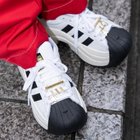 【アディダス/adidas / MEN】の【公式】アディダス adidas 返品可 SST ボールド / SST BOLD 人気、トレンドファッション・服の通販 founy(ファニー) ファッション Fashion メンズファッション Fashion for Men クラシック Classic, Timeless Style シューズ Shoes, Footwear フィット Fit, Slim Fit レギュラー Regular, Standard Fit 厚底 Platform Shoes thumbnail ホワイト|ID: prp329100004963177 ipo3291000000037232520