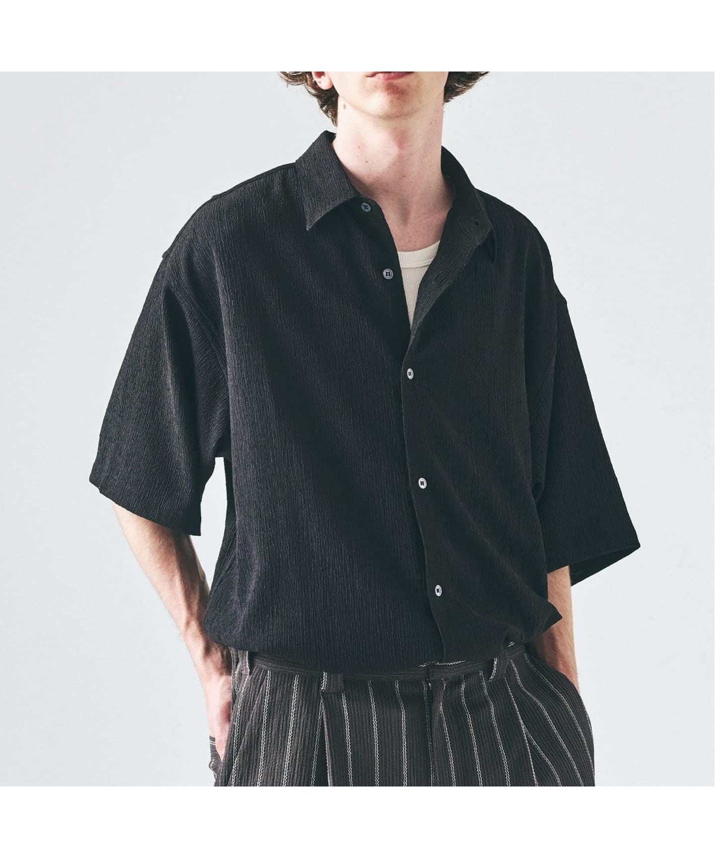 【フォーワンセブン バイ エディフィス/417 by EDIFICE / MEN】のクレープ レギュラーS/Sシャツ インテリア・キッズ・メンズ・レディースファッション・服の通販 founy(ファニー) 　ファッション　Fashion　メンズファッション　Fashion for Men　シンプル　Simple, Minimal　スラックス　Slacks, Dress Pants　デニム　Denim, Jeans Material　レギュラー　Regular, Standard Fit　夏　Summer　S/S・春夏　SS, Spring/Summer, Warm Season　ブラック|ID: prp329100004963250 ipo3291000000037232825