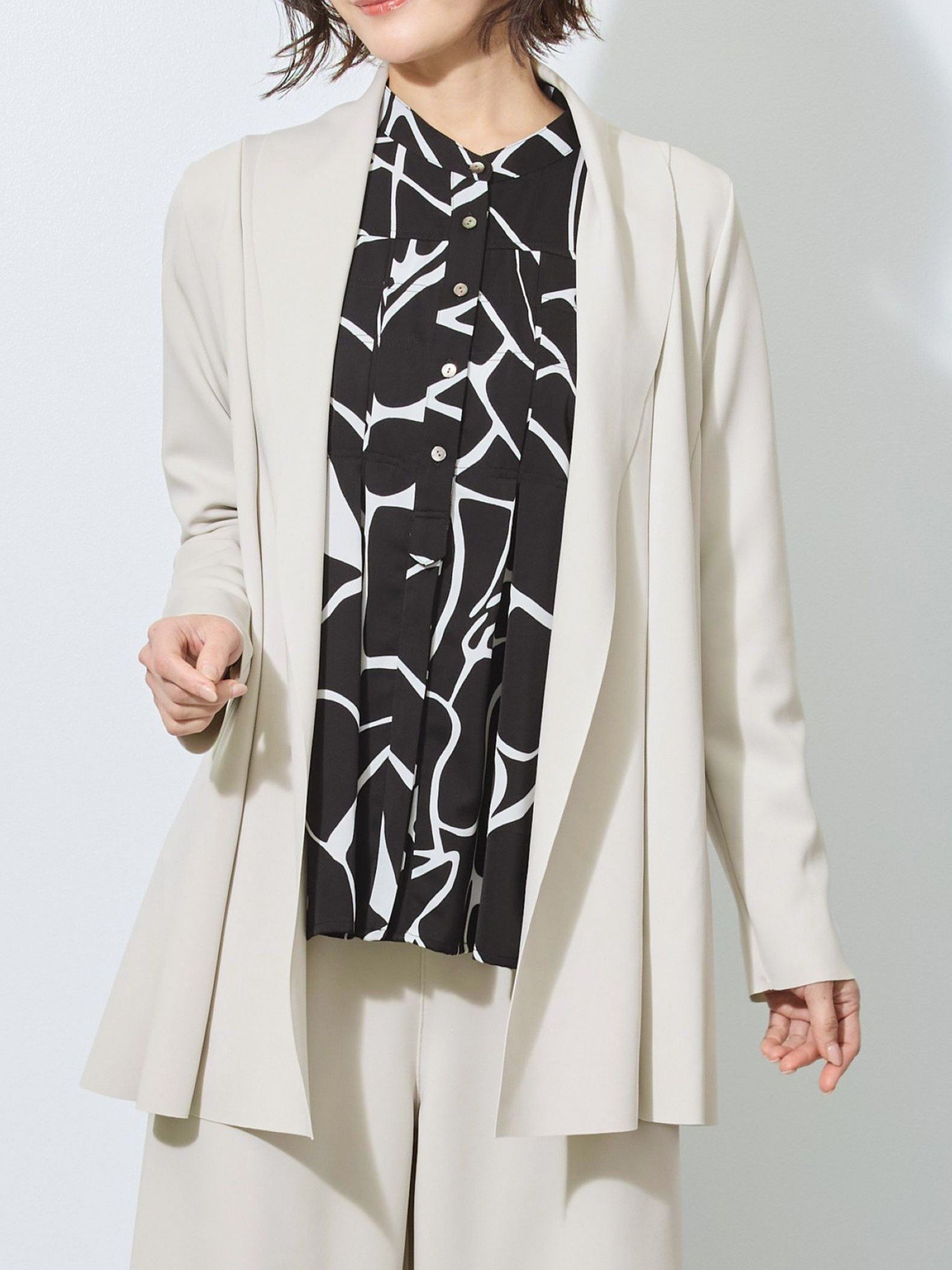 【ニコル クラブ/NICOLE CLUB】のヘチマカラーダンボールニットジャケット インテリア・キッズ・メンズ・レディースファッション・服の通販 founy(ファニー) 　ファッション　Fashion　レディースファッション　Fashion for Women　アウター　Coat / Outerwear Collection　レディースジャケット・軽アウター　Jackets　インナー　Innerwear　シンプル　Simple, Minimal　ジャケット　Jacket, Outerwear　ストレッチ　Stretch, Stretchy Fabric　スマート　Smart, Elegant　セットアップ　Set-Up, Coordinated Outfit　19ライトグレー|ID: prp329100004963273 ipo3291000000037232909