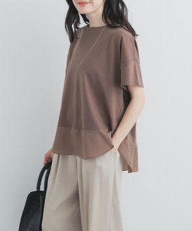 【アーバンリサーチ ドアーズ/URBAN RESEARCH DOORS】の異素材切替えラウンドヘムプルオーバー 大人の最旬トレンドファッション＆コーディネート founy(ファウニー) ファッション Fashion レディースファッション Fashion for Women トップス・カットソー Cut & Sew Tops カジュアルプルオーバー・ニットトップス Pullovers & Knit Tops / Casual Pullovers 2026年 2026 2026春夏・S/S Spring/Summer 2026 SS26 シンプル Simple, Minimal ラウンド Round, Round Neck エレガント 上品 Elegant 切替 Switching, Contrast Panel 夏 Summer S/S・春夏 SS, Spring/Summer, Warm Season |ID:prp329100004963856