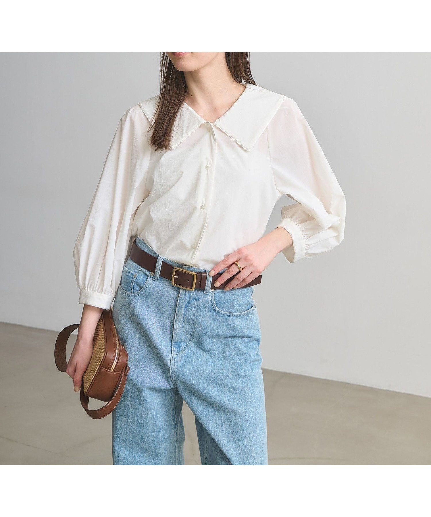 【ユナイテッドアローズ/UNITED ARROWS】のビック カラー ブラウス -はっ水 ウォッシャブル- インテリア・キッズ・メンズ・レディースファッション・服の通販 founy(ファニー) 　ファッション　Fashion　レディースファッション　Fashion for Women　トップス・カットソー　Cut & Sew Tops　シャツ・ブラウス・オフィスカジュアル　Elegant Blouses & Button-Ups　ウォッシャブル　Machine Washable　ギャザー　Gathered, Ruffled　軽量　Lightweight, Ultra Light　セットアップ　Set-Up, Coordinated Outfit　デコルテ　Décolleté, Neckline　デニム　Denim, Jeans Material　バランス　Balance, Style Balance　フロント　Front, Front Design　ランダム　Random, Irregular　おすすめ　Recommended / Our Picks　OFF WHITE|ID: prp329100004963863 ipo3291000000037246667