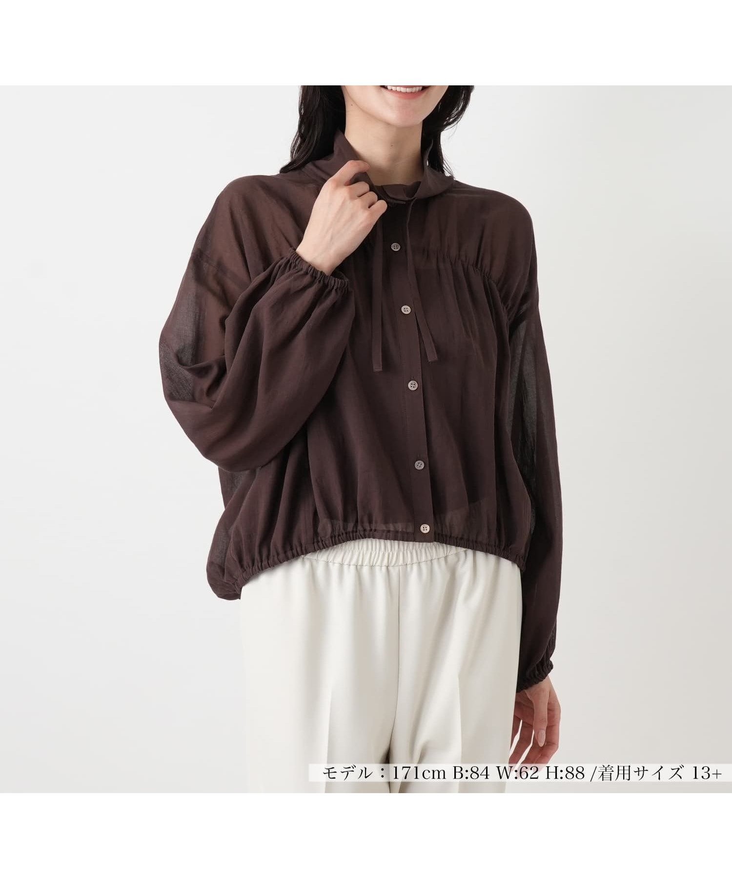 【レリアンプラスハウス/Leilian PLUS HOUSE】のギャザーブルゾンブラウス【NEMIKA】 インテリア・キッズ・メンズ・レディースファッション・服の通販 founy(ファウニー) 　ファッション　Fashion　レディースファッション　Fashion for Women　アウター　Coat / Outerwear Collection　ブルゾンジャケット・スポーティアウター　Blouson Jackets　トップス・カットソー　Cut & Sew Tops　シャツ・ブラウス・オフィスカジュアル　Elegant Blouses & Button-Ups　ウォッシャブル　Machine Washable　ギャザー　Gathered, Ruffled　フォルム　Silhouette, Form　ポケット　Pocket, Pocket Detail　夏　Summer　ダークブラウン|ID: prp329100004964002 ipo3291000000037248230