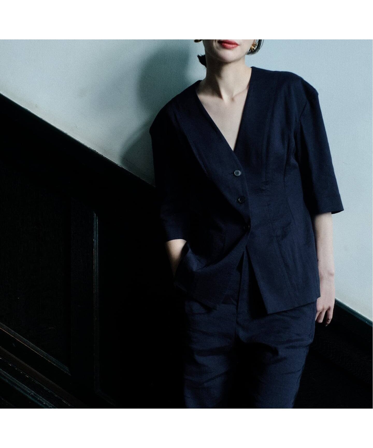 【ノーブル / スピック&スパン/NOBLE / Spick & Span】のELENI/エルニ ラスターストレッチジャケット インテリア・キッズ・メンズ・レディースファッション・服の通販 founy(ファウニー) 　ファッション　Fashion　レディースファッション　Fashion for Women　アウター　Coat / Outerwear Collection　レディースジャケット・軽アウター　Jackets　シェイプ　Shape, Slim Fit　ショルダー　Shoulder, Shoulder Strap　ジャケット　Jacket, Outerwear　ストレッチ　Stretch, Stretchy Fabric　スリーブ　Sleeve, Long Sleeve / Short Sleeve　ハーフ　Half, Half-Length　パターン　Pattern, Design Print　フォルム　Silhouette, Form　リネン　Linen, Linen Fabric　ネイビー|ID: prp329100004964008 ipo3291000000037248308