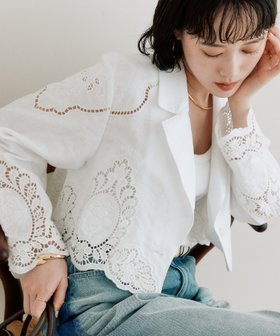 【リヴドロワ/RIVE DROITE】の【繊細なカットワーク刺繍が華やかさを演出】カットワークショートジャケット 大人の最旬トレンドファッション＆コーディネート founy(ファウニー) ファッション Fashion レディースファッション Fashion for Women アウター Coat / Outerwear Collection レディースジャケット・軽アウター Jackets アンティーク Antique-Inspired ヴィンテージ Vintage Style ショート Short, Short Length ジャケット Jacket, Outerwear スカラップ Scallop, Scalloped Edge バランス Balance, Style Balance リネン Linen, Linen Fabric ロマンティック Romantic, Feminine Style ワーク Workwear, Utility Style 再入荷 Restock / Back in Stock おすすめ Recommended / Our Picks |ID:prp329100004967344