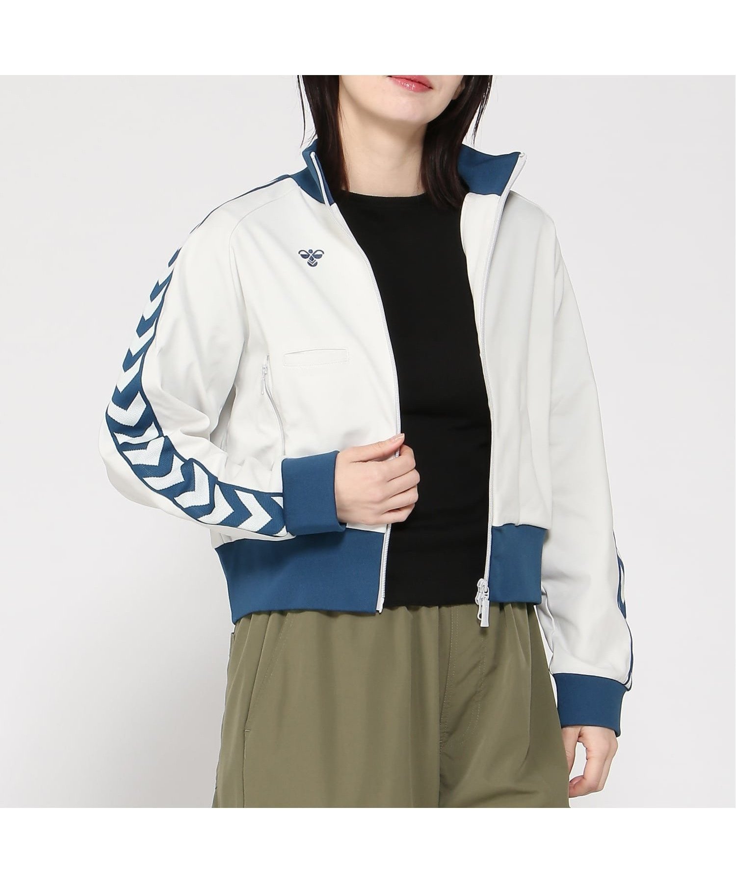 【エスラッシュ/S-Rush】のhummel/HMP トラックジャケット 大人の最旬トレンドファッション＆コーディネート founy(ファウニー) 　ファッション　Fashion　レディースファッション　Fashion for Women　アウター　Coat / Outerwear Collection　レディースジャケット・軽アウター　Jackets　クロップド　Cropped, Short Length　コンパクト　Compact, Small Size　ジャケット　Jacket, Outerwear　ストレッチ　Stretch, Stretchy Fabric　 other-1|ID: prp329100004967390 ipo3291000000037259297