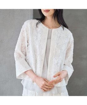 【メゾン ド サンク/Maison de CINQ】のフラワーカットジャカードジャケット 大人の最旬トレンドファッション＆コーディネート founy(ファウニー) ファッション Fashion レディースファッション Fashion for Women アウター Coat / Outerwear Collection レディースジャケット・軽アウター Jackets 春 Spring 秋 Autumn カットジャガード Cut Jacquard シアー Sheer, See-Through ショルダー Shoulder, Shoulder Strap ショート Short, Short Length ジップアップ Zip-Up, Full Zip ダブル Double, Double-Breasted フレア Flare, Flared メッシュ Mesh, Net Fabric レギュラー Regular, Standard Fit 冬 Winter / This Winter おすすめ Recommended / Our Picks 夏 Summer エレガント 上品 Elegant |ID:prp329100004967394