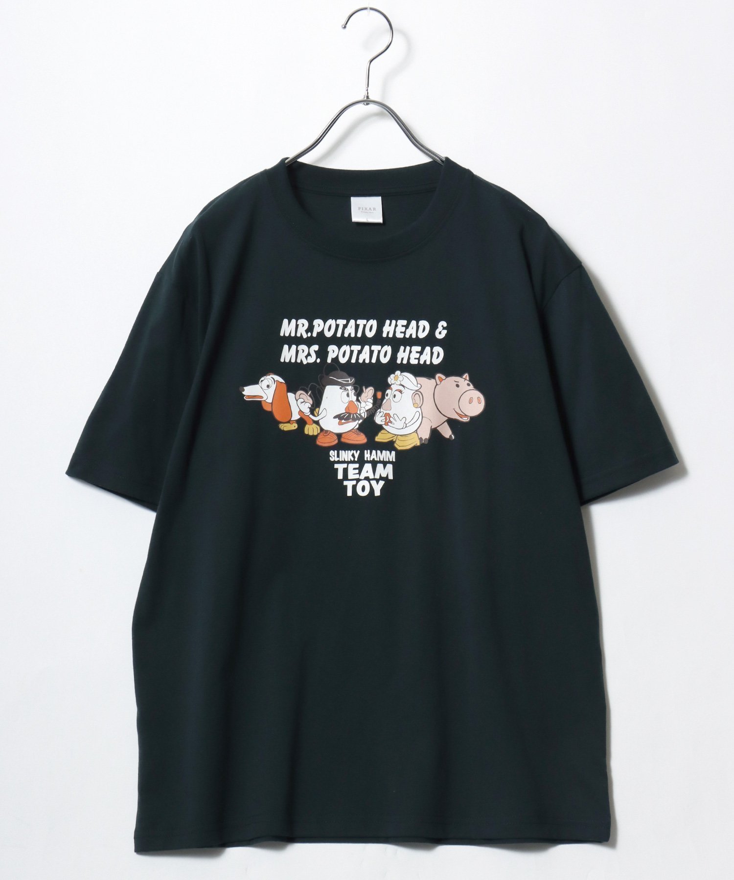 【マルカワ/MARUKAWA】のDisney ディズニー ミッキー ベイマックス トイ・ストーリー リロアンドスティッチ Tシャツ メンズ キャラクタープリント 半袖 ティーシャツ ユニセックス レディース インテリア・キッズ・メンズ・レディースファッション・服の通販 founy(ファウニー) 　ファッション　Fashion　レディースファッション　Fashion for Women　トップス・カットソー　Cut & Sew Tops　シャツ・ブラウス・オフィスカジュアル　Elegant Blouses & Button-Ups　ロングTシャツ・Tシャツ　Longline T-Shirts & Tees　インナー　Innerwear　カリフォルニア　California, Cali Style　カーゴパンツ　Cargo Pants, Utility Pants　カーディガン　Cardigan, Knitwear　キャップ　Cap, Baseball Cap　キャラクター　Character, Licensed Characters　サロペット　Overalls, Salopette　シアー　Sheer, See-Through　シフォン　Chiffon, Lightweight Fabric　ショルダー　Shoulder, Shoulder Strap　ジャケット　Jacket, Outerwear　ジーンズ　Jeans, Denim Pants　スタンダード　Standard, Basic　スニーカー　Sneakers, Trainers　スポーツ　Sports, Activewear　ダメージ　Distressed, Destroyed　チュール　Tulip, Tulip Motif　ツイード　Twill, Twill Weave　デニム　Denim, Jeans Material　トレンド　Trend, Trending Now　パーカー　Hoodie, Parka　ビッグ　Big, Oversized　ビンテージ　Vintage, Retro Style　フィット　Fit, Slim Fit　フロント　Front, Front Design　グリーン|ID: prp329100004967503 ipo3291000000037259789