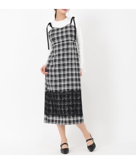 【ミッシュマッシュ/MISCH MASCH】の裾レースキャミワンピース/MM517417 大人の最旬トレンドファッション＆コーディネート founy(ファウニー) ファッション Fashion レディースファッション Fashion for Women ワンピース Dresses キャミソールワンピース Camisole Dresses おすすめ Recommended / Our Picks カットソー Cut and Sewn Top キャミワンピース Cami Dress, Slip Dress シンプル Simple, Minimal スリット Slit, Slit Detail フェミニン Feminine, Girly リボン Ribbon, Bow レース Lace, Lace Fabric |ID:prp329100004971209