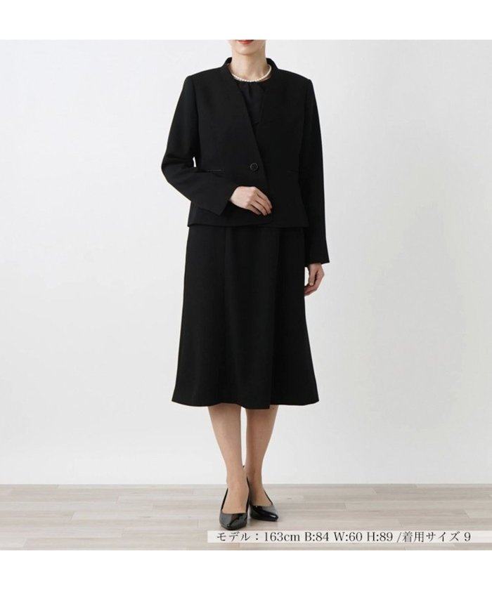 【レリアン/LEILIAN】のワンピースアンサンブル【ブラックフォーマル】 インテリア・キッズ・メンズ・レディースファッション・服の通販 founy(ファウニー) https://founy.com/ ファッション Fashion レディースファッション Fashion for Women ワンピース Dresses おすすめ Recommended / Our Picks アクセサリー Fashion Accessories アンサンブル Ensemble Set ジャケット Jacket, Outerwear スリット Slit, Slit Detail セレモニー Ceremony ドッキング Docking, Mixed Material フロント Front, Front Design ポケット Pocket, Pocket Detail 卒業式 Graduation Ceremony 秋 Autumn 結婚式 Wedding |ID: prp329100004971747 ipo3291000000037282486