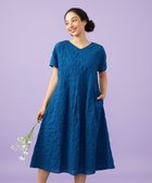 【ホコモモラ/Jocomomola】のGota リップルプリントワンピース ブルー|ID: prp329100004971885 ipo3291000000037283016