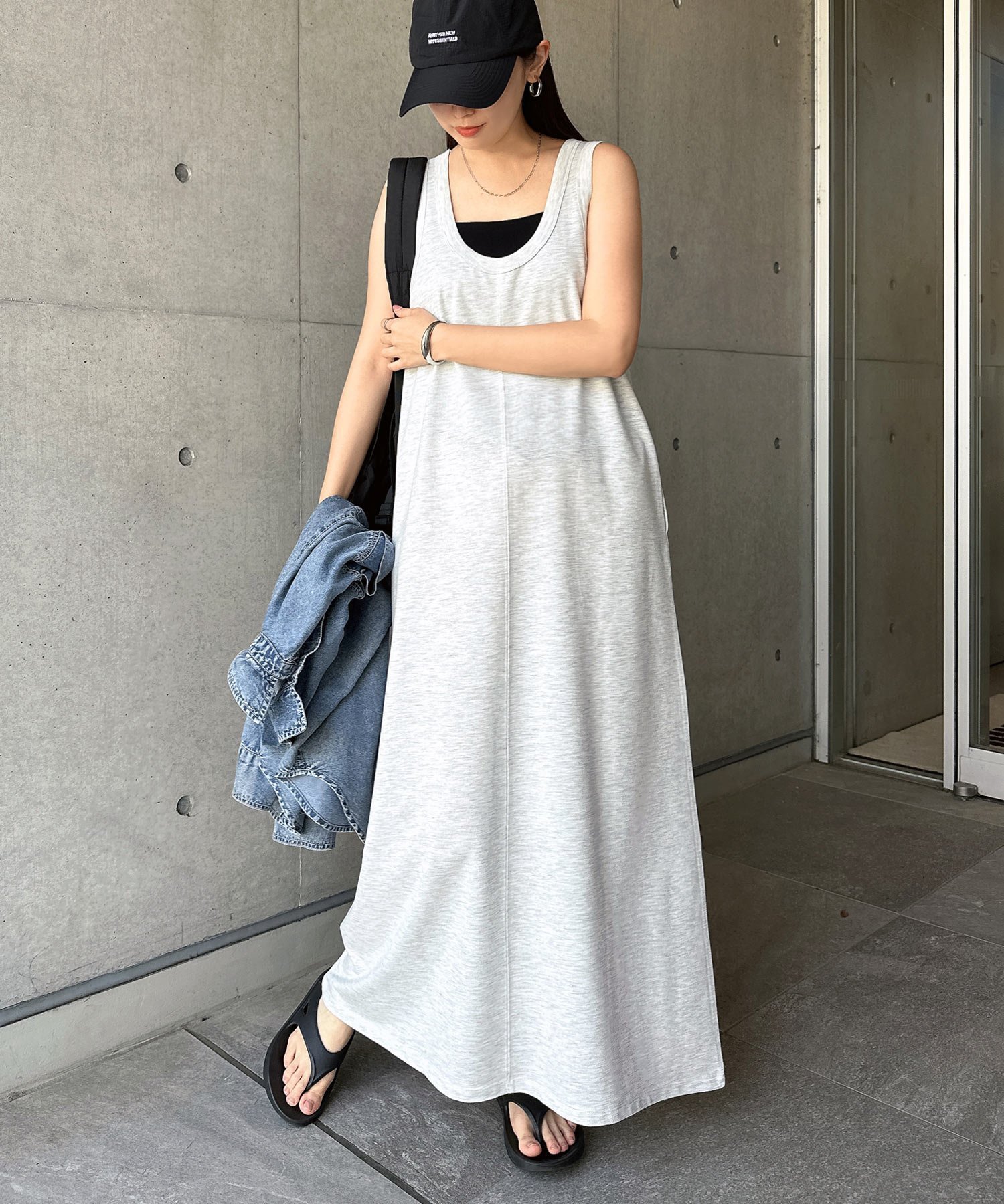 【アンドミー/andme】のノースリーブ スウェッ トロング ワンピース インテリア・キッズ・メンズ・レディースファッション・服の通販 founy(ファウニー) 　ファッション　Fashion　レディースファッション　Fashion for Women　ワンピース　Dresses　アメリカン　American Style　ショート　Short, Short Length　スウェット / スエット　Sweatshirt, Sweatwear　スリット　Slit, Slit Detail　スリーブ　Sleeve, Long Sleeve / Short Sleeve　ノースリーブ　Sleeveless, No-Sleeve　長袖　Long Sleeve, Full Sleeve　バランス　Balance, Style Balance　ポケット　Pocket, Pocket Detail　リラックス　Relax, Relaxed Fit　おすすめ　Recommended / Our Picks　杢オートミール|ID: prp329100004972048 ipo3291000000037283744