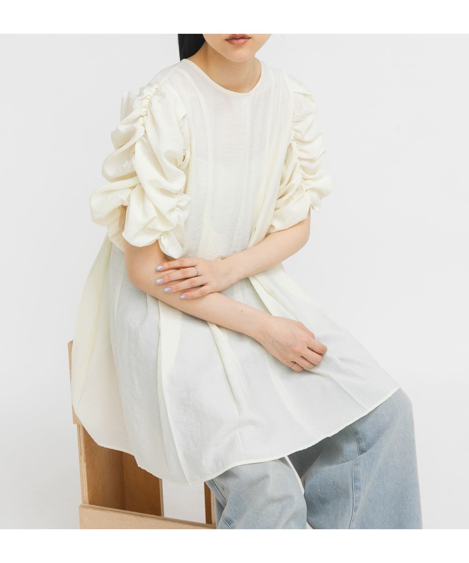 【ケービーエフ/KBF / URBAN RESEARCH】のシャーリングスリーブミニワンピース インテリア・キッズ・メンズ・レディースファッション・服の通販 founy(ファウニー) 　ファッション　Fashion　レディースファッション　Fashion for Women　ワンピース　Dresses　2026年　2026　2026春夏・S/S　Spring/Summer 2026 SS26　おすすめ　Recommended / Our Picks　シャーリング　Shirring, Ruched　スリーブ　Sleeve, Long Sleeve / Short Sleeve　夏　Summer　S/S・春夏　SS, Spring/Summer, Warm Season　アイボリー|ID: prp329100004972103 ipo3291000000037283933