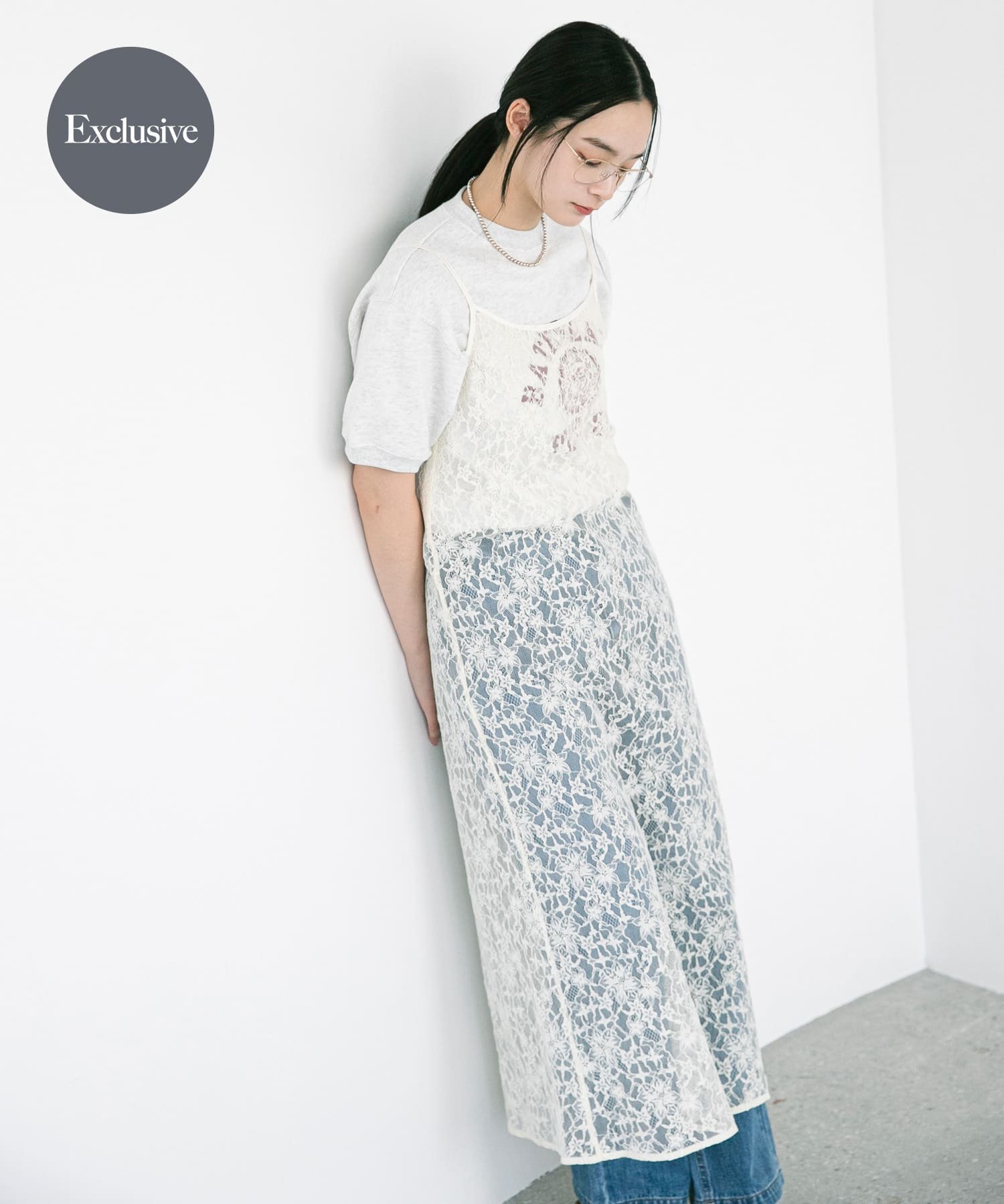 【アーバンリサーチ ドアーズ/URBAN RESEARCH DOORS】の『別注』ElisaNovelli×DOORS レースキャミワンピース インテリア・キッズ・メンズ・レディースファッション・服の通販 founy(ファウニー) 　ファッション　Fashion　レディースファッション　Fashion for Women　ワンピース　Dresses　キャミソールワンピース　Camisole Dresses　2026年　2026　2026春夏・S/S　Spring/Summer 2026 SS26　カットソー　Cut and Sewn Top　キャミワンピース　Cami Dress, Slip Dress　シンプル　Simple, Minimal　レース　Lace, Lace Fabric　別注　Limited Edition, Custom Order　夏　Summer　S/S・春夏　SS, Spring/Summer, Warm Season　ホワイト|ID: prp329100004972248 ipo3291000000037284674
