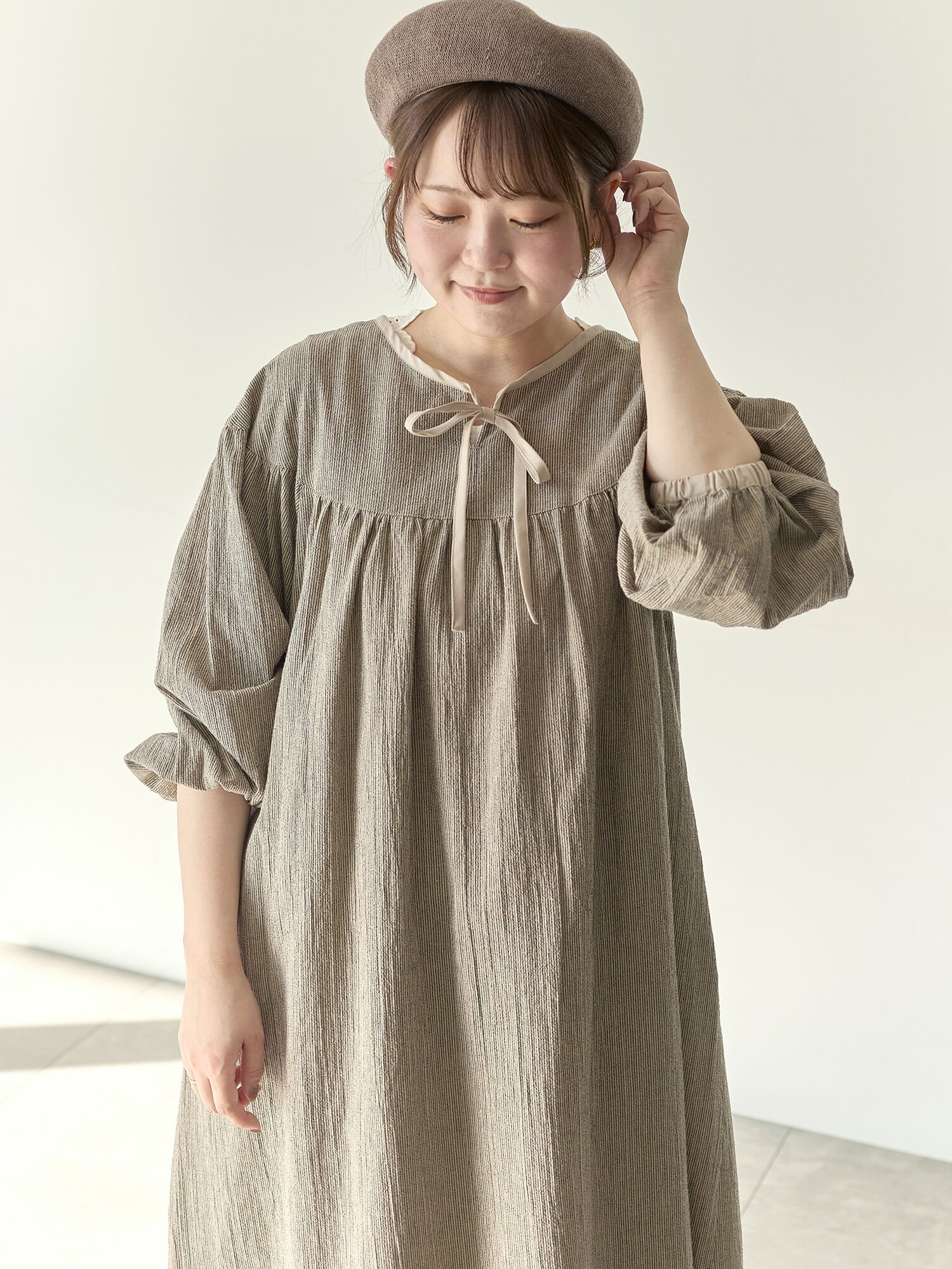 【サマンサモスモス/Samansa Mos2】の【Cross*Staff】前後2WAYワンピース インテリア・キッズ・メンズ・レディースファッション・服の通販 founy(ファウニー) 　ファッション　Fashion　レディースファッション　Fashion for Women　ワンピース　Dresses　おすすめ　Recommended / Our Picks　ギャザー　Gathered, Ruffled　トリミング　Trimming, Decorative Edge　人気　Popular, Best Seller　ストライプ|ID: prp329100004972956 ipo3291000000037287860