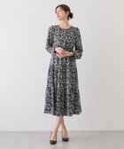 【ジャイロ/JAYRO】の花柄ワンピース 大人の最旬トレンドファッション＆コーディネート founy(ファウニー) ファッション Fashion レディースファッション Fashion for Women ワンピース Dresses カーディガン Cardigan, Knitwear 切替 Switching, Contrast Panel サンダル Sandals, Summer Shoes ジャケット Jacket, Outerwear スニーカー Sneakers, Trainers ダウン Down, Puffer ティアード Tiered, Tiered Style ティアードワンピース Tiered Dress, Flared Dress フェミニン Feminine, Girly ポケット Pocket, Pocket Detail リボン Ribbon, Bow ロング Long, Long-Length おすすめ Recommended / Our Picks エレガント 上品 Elegant thumbnail ブラック系(02)|ID: prp329100004973151 ipo3291000000037288822