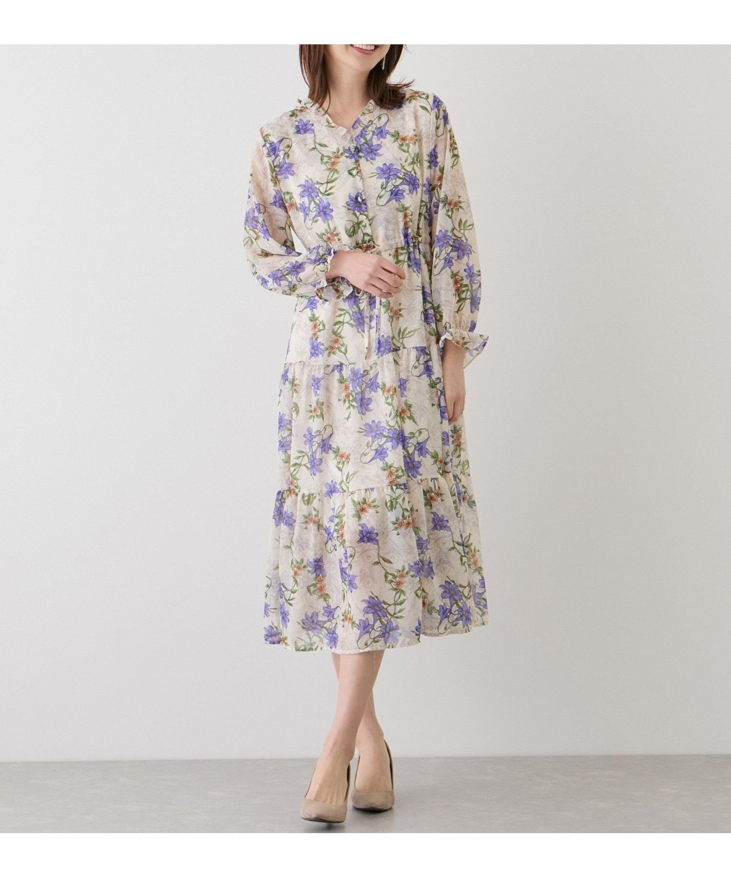 【ジャイロ/JAYRO】のフリルネック花柄ワンピース インテリア・キッズ・メンズ・レディースファッション・服の通販 founy(ファウニー) 　ファッション　Fashion　レディースファッション　Fashion for Women　ワンピース　Dresses　カーディガン　Cardigan, Knitwear　切替　Switching, Contrast Panel　サンダル　Sandals, Summer Shoes　ジャケット　Jacket, Outerwear　スニーカー　Sneakers, Trainers　ダウン　Down, Puffer　ティアード　Tiered, Tiered Style　ティアードワンピース　Tiered Dress, Flared Dress　デニム　Denim, Jeans Material　フェミニン　Feminine, Girly　フラワー　Flower, Floral　フリル　Frill, Ruffle　プリント　Print, Printed Pattern　ポケット　Pocket, Pocket Detail　リボン　Ribbon, Bow　ロング　Long, Long-Length　おすすめ　Recommended / Our Picks　エレガント 上品　Elegant　ホワイト系(12)|ID: prp329100004973153 ipo3291000000037288849