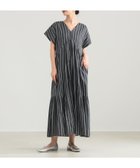 【デミルクス ビームス/Demi-Luxe BEAMS】の【別注】ne Quittez pas / ボイル ストライプ フレンチスリーブ ワンピース 大人の最旬トレンドファッション＆コーディネート founy(ファウニー) ファッション Fashion レディースファッション Fashion for Women ワンピース Dresses インド Indian Textile ギャザー Gathered, Ruffled 切替 Switching, Contrast Panel シャーリング Shirring, Ruched ストライプ Stripe, Striped Pattern スリーブ Sleeve, Long Sleeve / Short Sleeve フレンチ French, French Style プリント Print, Printed Pattern 別注 Limited Edition, Custom Order モダン Modern, Contemporary リラックス Relax, Relaxed Fit おすすめ Recommended / Our Picks 旅行 Travel thumbnail CHARCOAL|ID: prp329100004973205 ipo3291000000037289181