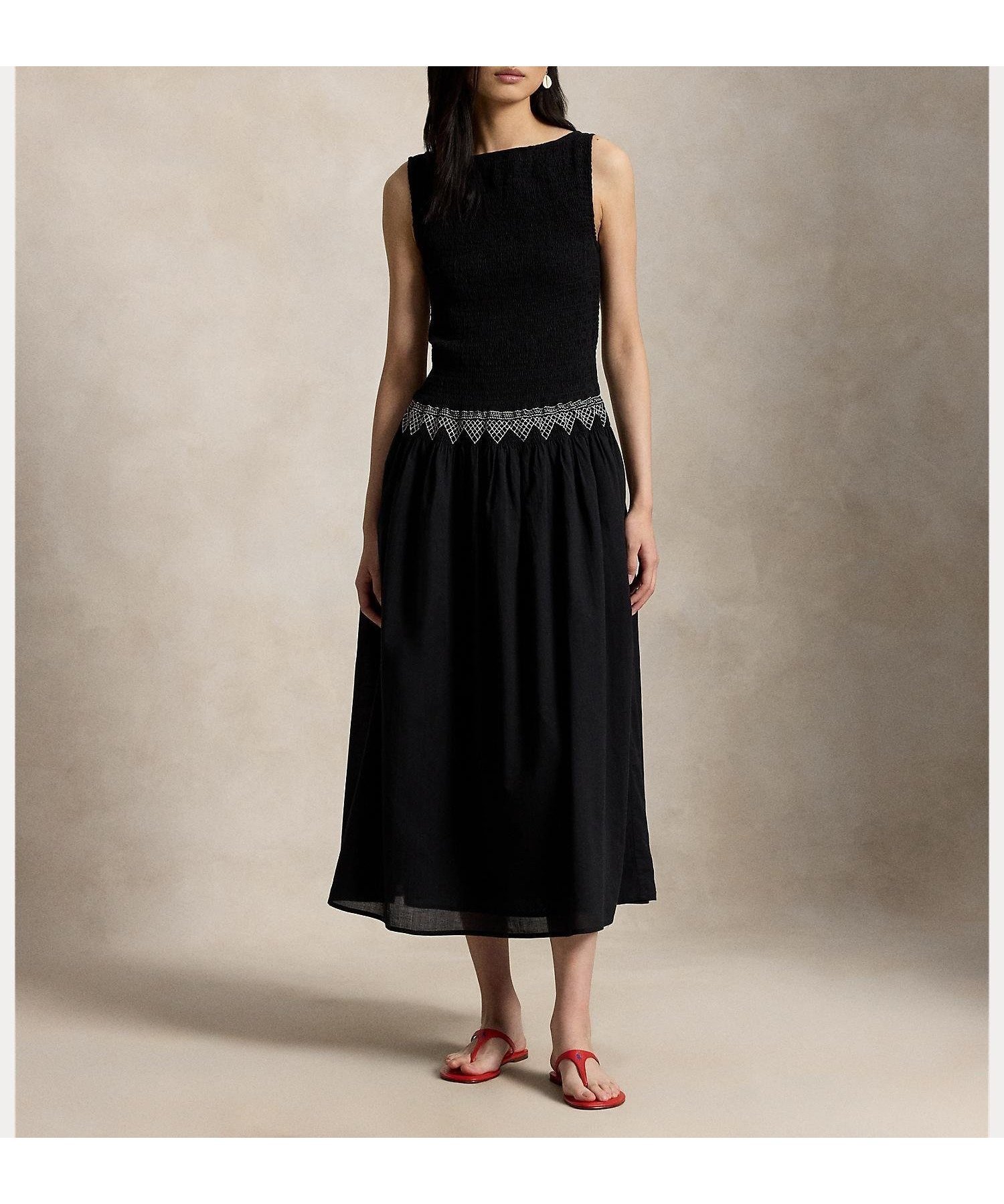 【ラルフローレン/RALPH LAUREN】のスモックド コットン ボイル ドレス 大人の最旬トレンドファッション＆コーディネート founy(ファウニー) 　ファッション　Fashion　レディースファッション　Fashion for Women　ワンピース　Dresses　フォーマル・パーティードレス・結婚式用ドレス　Elegant & Casual Dresses　くるぶし　Ankle-Length　インド　Indian Textile　シャーリング　Shirring, Ruched　スモッキング　Smocking, Gathered Stitching　ドレス　Dress, One-Piece　ドロップ　Drop Shoulder, Dropped Style　ノースリーブ　Sleeveless, No-Sleeve　フィット　Fit, Slim Fit　フレア　Flare, Flared　モチーフ　Motif, Design Theme　軽量　Lightweight, Ultra Light　 other-1|ID: prp329100004973236 ipo3291000000037289297