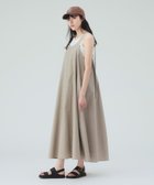 【ビームス ハート/BEAMS HEART】のDカン ロングワンピース 26SS ウォッシャブル 旅行 大人の最旬トレンドファッション＆コーディネート founy(ファウニー) ファッション Fashion レディースファッション Fashion for Women ワンピース Dresses アンティーク Antique-Inspired インナー Innerwear ウォッシャブル Machine Washable サンダル Sandals, Summer Shoes タンク Tank Top, Sleeveless Top 人気 Popular, Best Seller バランス Balance, Style Balance ポケット Pocket, Pocket Detail ロング Long, Long-Length 旅行 Travel 2026年 2026 2026春夏・S/S Spring/Summer 2026 SS26 thumbnail GREIGE|ID: prp329100004973366 ipo3291000000037289804