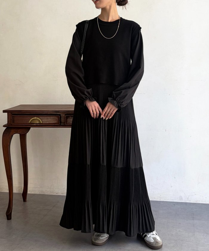 【シェトワ/Chez toi】のティアードベストSETワンピース インテリア・キッズ・メンズ・レディースファッション・服の通販 founy(ファウニー) https://founy.com/ ファッション Fashion レディースファッション Fashion for Women アウター Coat / Outerwear Collection 切替 Switching, Contrast Panel ティアードワンピース Tiered Dress, Flared Dress ベスト Vest, Waistcoat 楽ちん Easy Fit, Comfortable 再入荷 Restock / Back in Stock |ID: prp329100004973378 ipo3291000000037289856