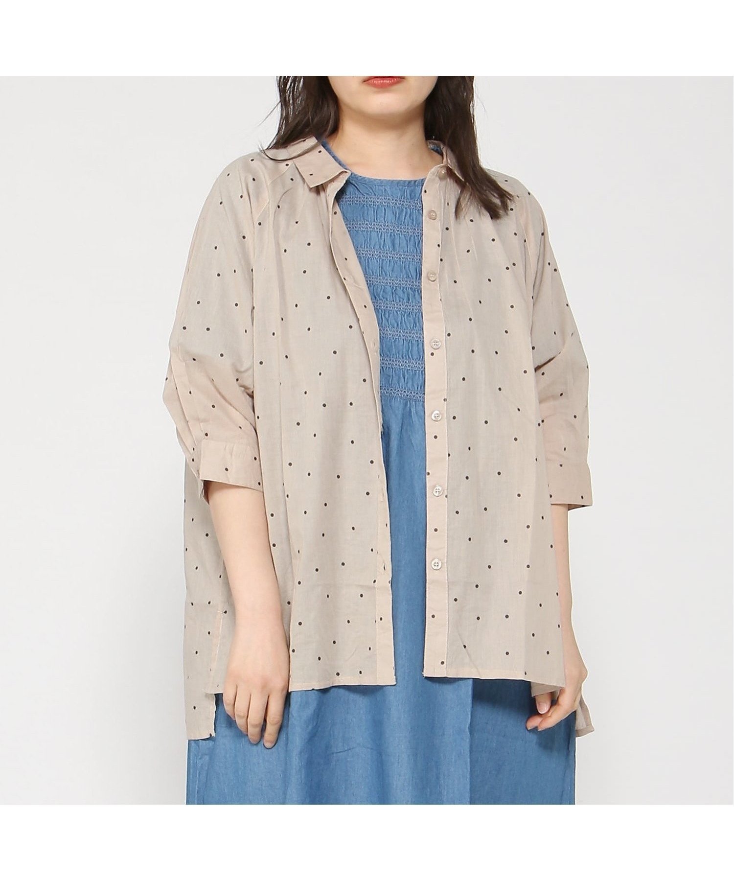 【クラウドナイン/cloudnine】のcloudnine/【2026 新作】コットンボイルドット前開きチュニック 7分袖ギャザー軽やかブラウス 体型カバー インテリア・キッズ・メンズ・レディースファッション・服の通販 founy(ファウニー) 　ファッション　Fashion　レディースファッション　Fashion for Women　トップス・カットソー　Cut & Sew Tops　シャツ・ブラウス・オフィスカジュアル　Elegant Blouses & Button-Ups　キャミソール　Camisole, Spaghetti Strap Top　ギャザー　Gathered, Ruffled　チュニック　Tunic, Long Top　ドット　Polka Dot, Dot Pattern　プリント　Print, Printed Pattern　ベーシック　Basic, Essential　03 ベージュ|ID: prp329100004973447 ipo3291000000037290145