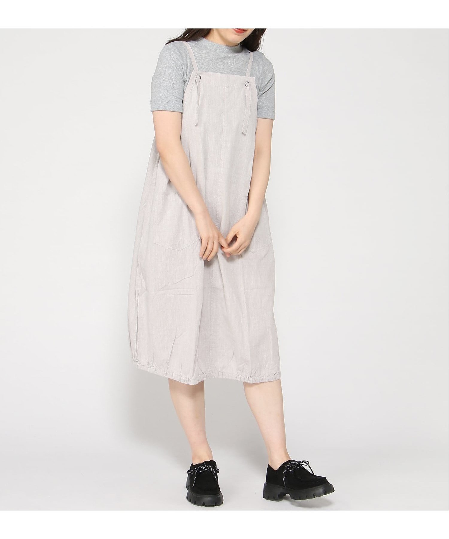 【クラウドナイン/cloudnine】のcloudnine/累計9万枚突破 ワンピースとしても クラウドナインの定番 バルーンワンピースエプロン インテリア・キッズ・メンズ・レディースファッション・服の通販 founy(ファウニー) 　ファッション　Fashion　レディースファッション　Fashion for Women　ワンピース　Dresses　お家時間・ステイホーム　Stay Home / At Home　インディゴ　Indigo Denim　キャミソール　Camisole, Spaghetti Strap Top　デニム　Denim, Jeans Material　ワーク　Workwear, Utility Style　定番　Standard, Basic Item　04 ライトグレー(カラーデニム)|ID: prp329100004973459 ipo3291000000037290188