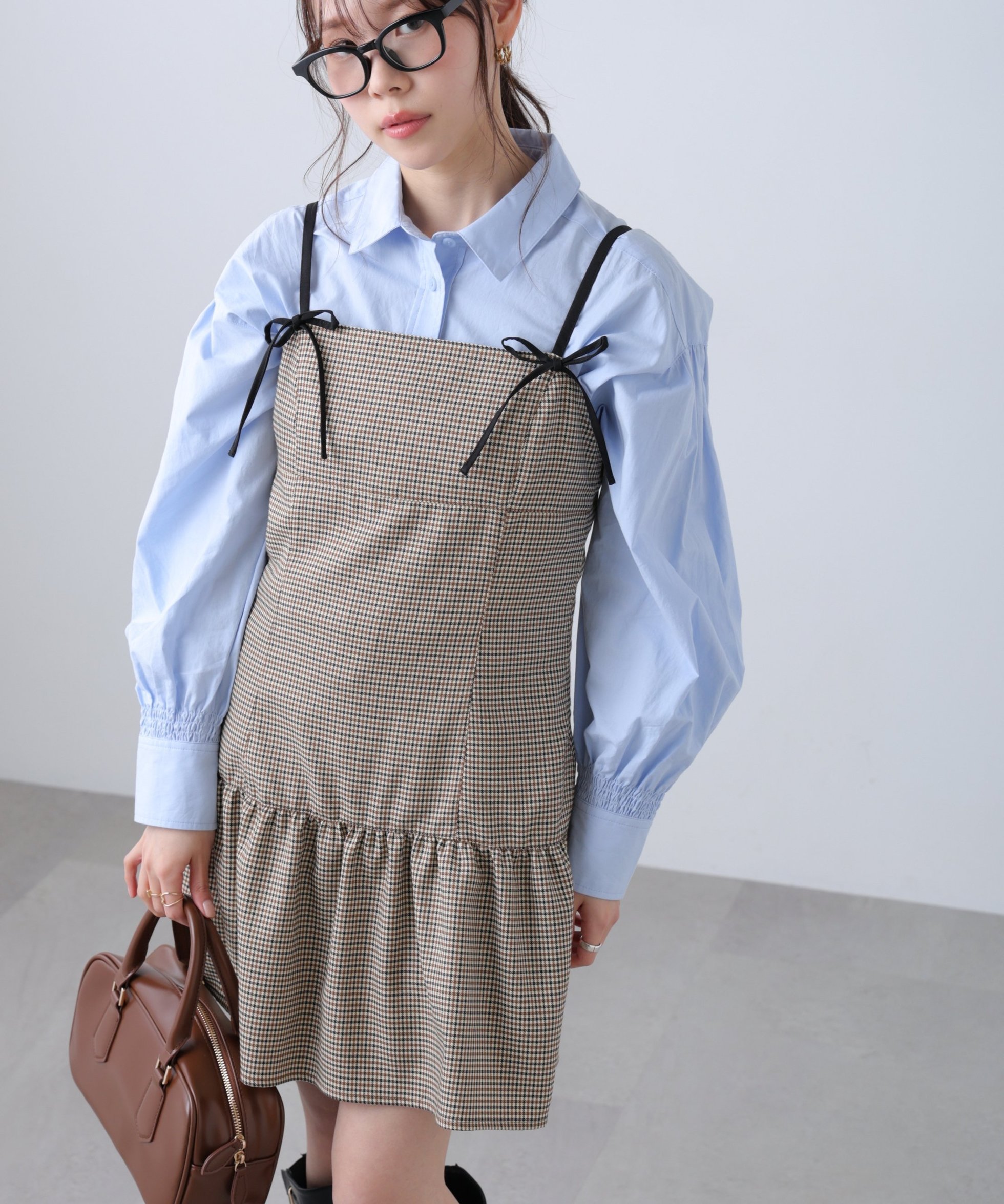 【フリーズマート/FREE'S MART】の裾フリルミニ丈キャミワンピース インテリア・キッズ・メンズ・レディースファッション・服の通販 founy(ファウニー) 　ファッション　Fashion　レディースファッション　Fashion for Women　ワンピース　Dresses　キャミソールワンピース　Camisole Dresses　おすすめ　Recommended / Our Picks　キャミワンピース　Cami Dress, Slip Dress　シェイプ　Shape, Slim Fit　チェック　Check, Plaid, Tartan　トレンド　Trend, Trending Now　フリル　Frill, Ruffle　フレア　Flare, Flared　リボン　Ribbon, Bow　今季　This Season, Current Season　ベージュチェック1|ID: prp329100004973604 ipo3291000000037290767