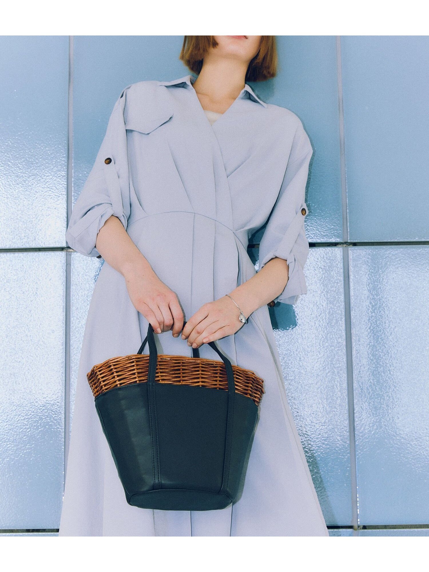 【テチチ/Te chichi】のトレンチカシュクールワンピース《2026 spring catalog item》 インテリア・キッズ・メンズ・レディースファッション・服の通販 founy(ファウニー) 　ファッション　Fashion　レディースファッション　Fashion for Women　ワンピース　Dresses　2026年　2026　2026春夏・S/S　Spring/Summer 2026 SS26　おすすめ　Recommended / Our Picks　シューズ　Shoes, Footwear　ダウン　Down, Puffer　トレンチ　Trench, Trench Coat　フラット　Flat, Flat Shoes　エレガント 上品　Elegant　サックスブルー|ID: prp329100004973967 ipo3291000000037292145