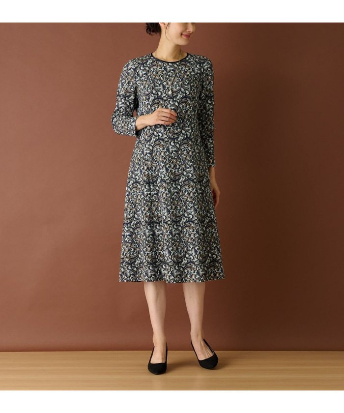 【レリアン/LEILIAN】の洗えるストレッチワンピース インテリア・キッズ・メンズ・レディースファッション・服の通販 founy(ファウニー) https://founy.com/ ファッション Fashion レディースファッション Fashion for Women ワンピース Dresses ウォッシャブル Machine Washable エレガント 上品 Elegant ストレッチ Stretch, Stretchy Fabric プリント Print, Printed Pattern ポケット Pocket, Pocket Detail レーシー Lacy, Lace-Like レース Lace, Lace Fabric 人気 Popular, Best Seller 定番 Standard, Basic Item 洗える Machine Washable 秋 Autumn |ID: prp329100004974035 ipo3291000000037292360