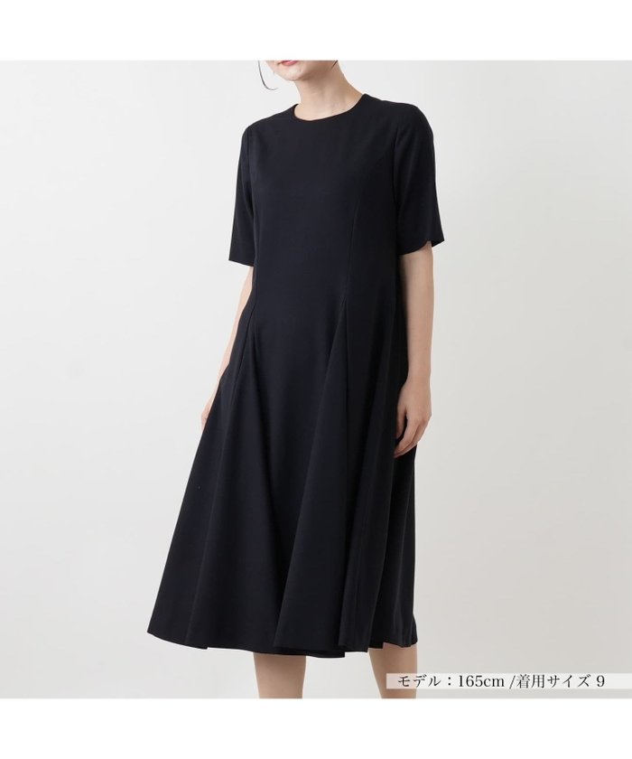 【レリアン/LEILIAN】のクルーネックフレアワンピース インテリア・キッズ・メンズ・レディースファッション・服の通販 founy(ファウニー) https://founy.com/ ファッション Fashion レディースファッション Fashion for Women ワンピース Dresses スマート Smart, Elegant スリーブ Sleeve, Long Sleeve / Short Sleeve ハーフ Half, Half-Length フレア Flare, Flared プリーツ Pleats, Pleated ポケット Pocket, Pocket Detail 夏 Summer |ID: prp329100004974067 ipo3291000000037292456