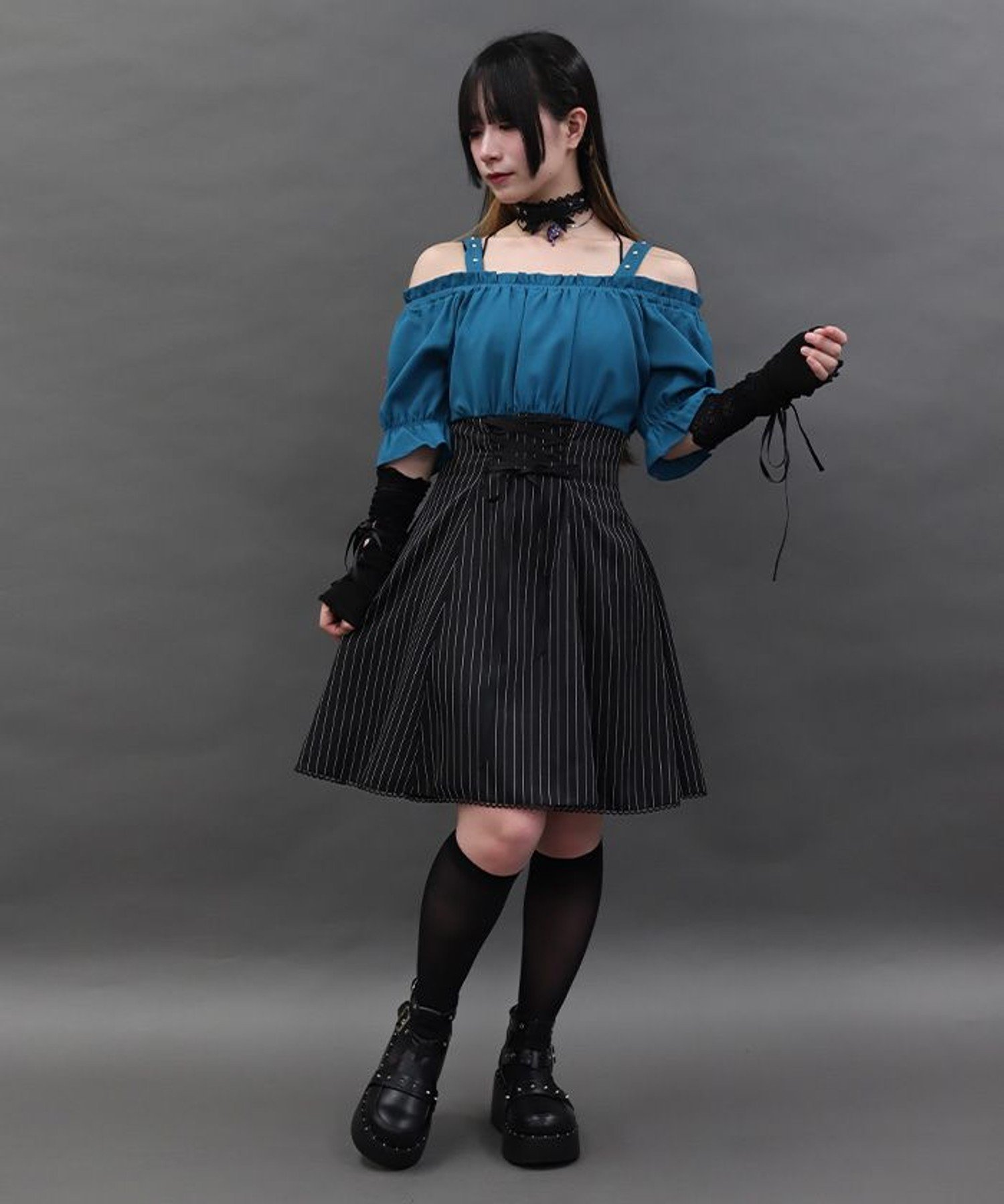 【アクシーズファム/axes femme】のオフショルドッキングワンピース インテリア・キッズ・メンズ・レディースファッション・服の通販 founy(ファウニー) 　ファッション　Fashion　レディースファッション　Fashion for Women　ワンピース　Dresses　おすすめ　Recommended / Our Picks　スタッズ　Studs, Metal Accents　レース　Lace, Lace Fabric　黒|ID: prp329100004974103 ipo3291000000037292586