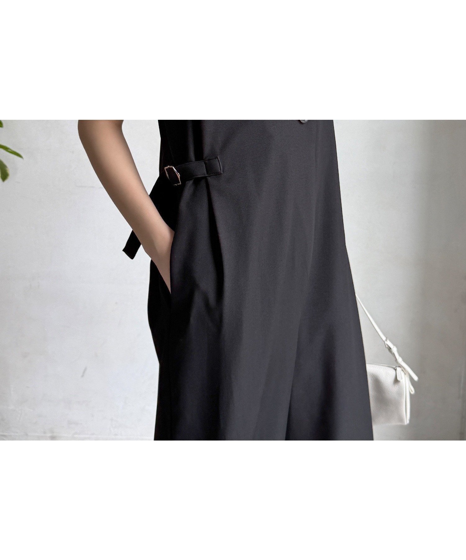 【ドゥドゥ/DouDou】の【WEB限定】Vネックコンビネゾン インテリア・キッズ・メンズ・レディースファッション・服の通販 founy(ファウニー) 　ファッション　Fashion　レディースファッション　Fashion for Women　トップス・カットソー　Cut & Sew Tops　Vネックトップス　V-Neck Tops / V-Cut Neckline Shirts　アクセサリー　Fashion Accessories　インナー　Innerwear　コンビネゾン　Jumpsuit, All-in-One　スマート　Smart, Elegant　雑誌　Magazine, Fashion Magazine　レース　Lace, Lace Fabric　S/S・春夏　SS, Spring/Summer, Warm Season　再入荷　Restock / Back in Stock　夏　Summer　2026年　2026　2026春夏・S/S　Spring/Summer 2026 SS26　ブラック|ID: prp329100004974147 ipo3291000000037292730