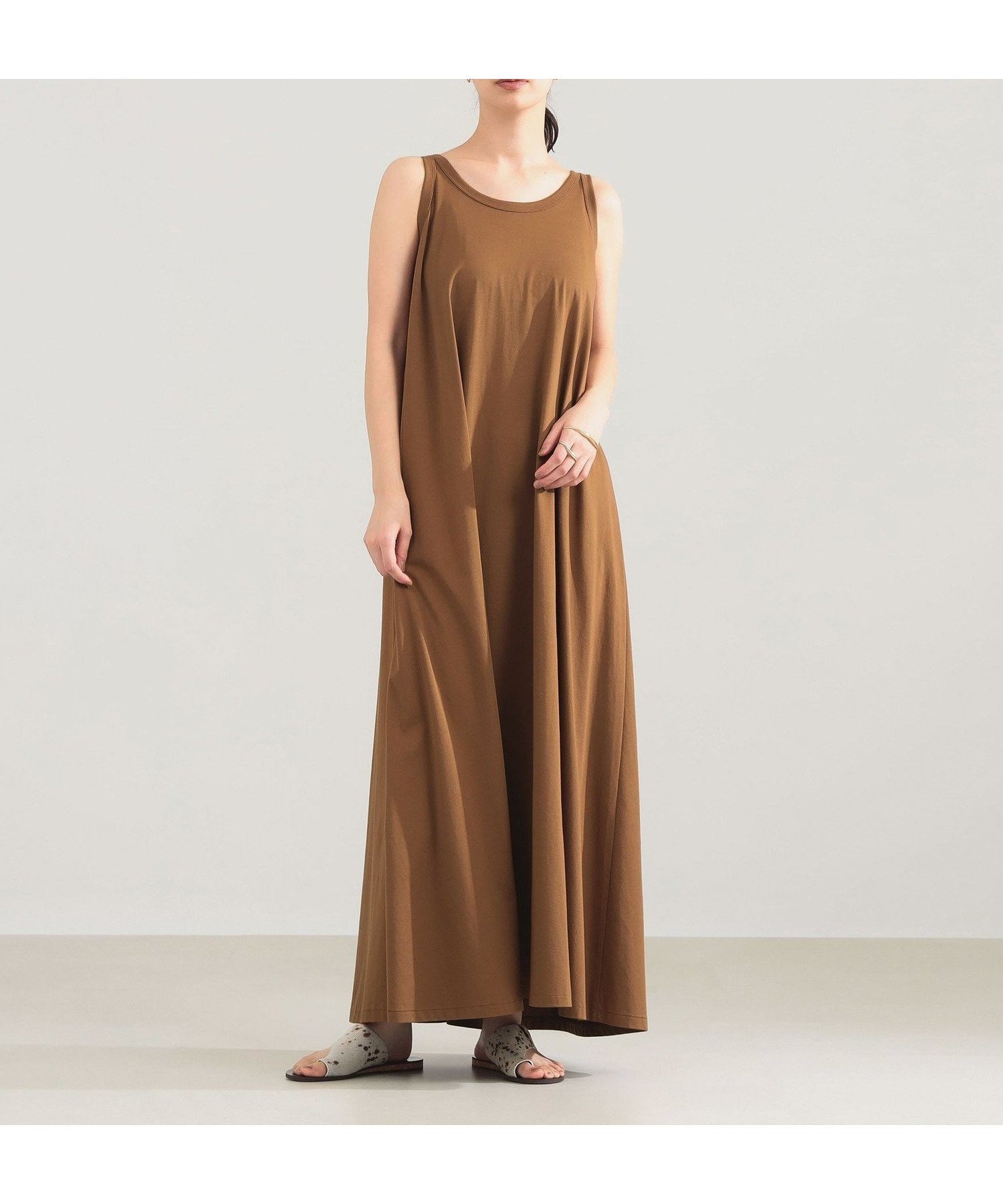 【デミルクス ビームス/Demi-Luxe BEAMS】のAK+1 / 2WAY フレア ワンピース インテリア・キッズ・メンズ・レディースファッション・服の通販 founy(ファウニー) 　ファッション　Fashion　レディースファッション　Fashion for Women　ワンピース　Dresses　カーディガン　Cardigan, Knitwear　サンダル　Sandals, Summer Shoes　ストレッチ　Stretch, Stretchy Fabric　スニーカー　Sneakers, Trainers　フレア　Flare, Flared　ブラウジング　Blouson Silhouette, Cinched Waist　ラウンド　Round, Round Neck　リラックス　Relax, Relaxed Fit　おすすめ　Recommended / Our Picks　CAMEL|ID: prp329100004974162 ipo3291000000037292778