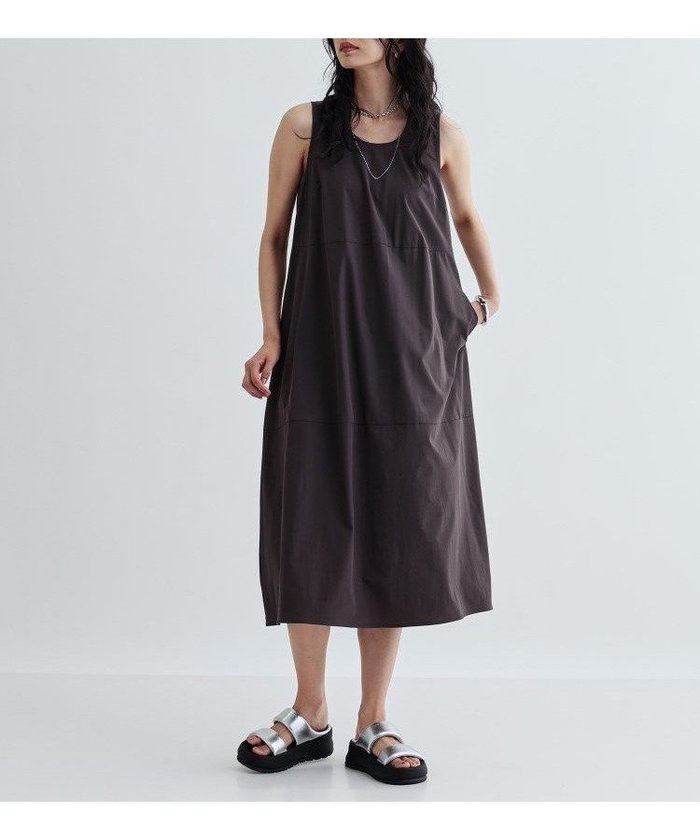 【その他のブランド/Other】のコクーンフォルムワンピース インテリア・キッズ・メンズ・レディースファッション・服の通販 founy(ファウニー) https://founy.com/ ファッション Fashion レディースファッション Fashion for Women ワンピース Dresses アクセサリー Fashion Accessories サンダル Sandals, Summer Shoes シンプル Simple, Minimal スニーカー Sneakers, Trainers スマート Smart, Elegant フラット Flat, Flat Shoes リラックス Relax, Relaxed Fit |ID: prp329100004974173 ipo3291000000037292812