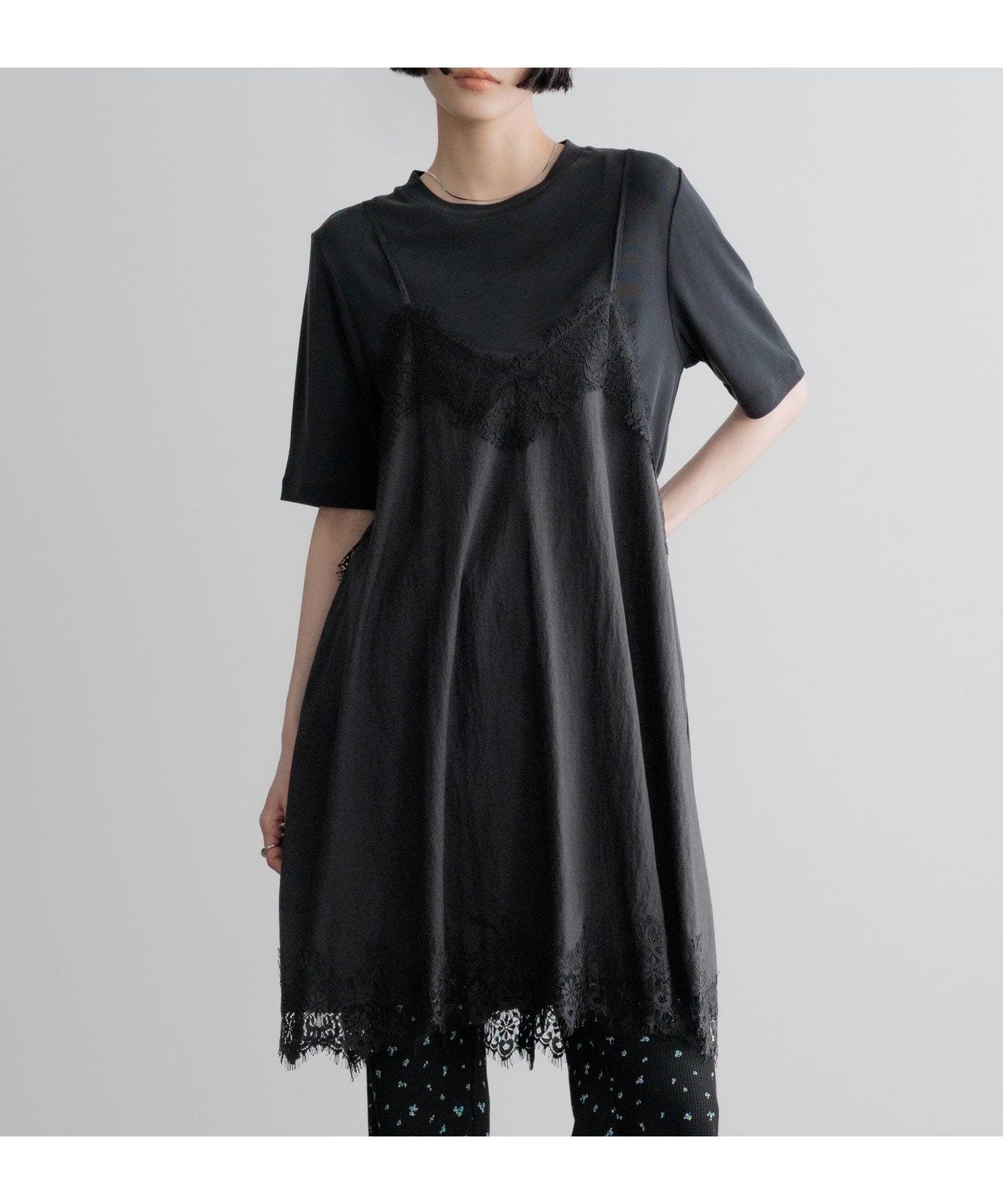 【ローリーズファーム/LOWRYS FARM】のビンテージレースミニワンピース インテリア・キッズ・メンズ・レディースファッション・服の通販 founy(ファウニー) 　ファッション　Fashion　レディースファッション　Fashion for Women　アウター　Coat / Outerwear Collection　おすすめ　Recommended / Our Picks　ダウン　Down, Puffer　デニム　Denim, Jeans Material　トレンド　Trend, Trending Now　フィット　Fit, Slim Fit　フレア　Flare, Flared　ボトム　Bottoms, Lower Wear　リボン　Ribbon, Bow　レース　Lace, Lace Fabric　ヴィンテージ　Vintage Style　ブラック09|ID: prp329100004974205 ipo3291000000037292931