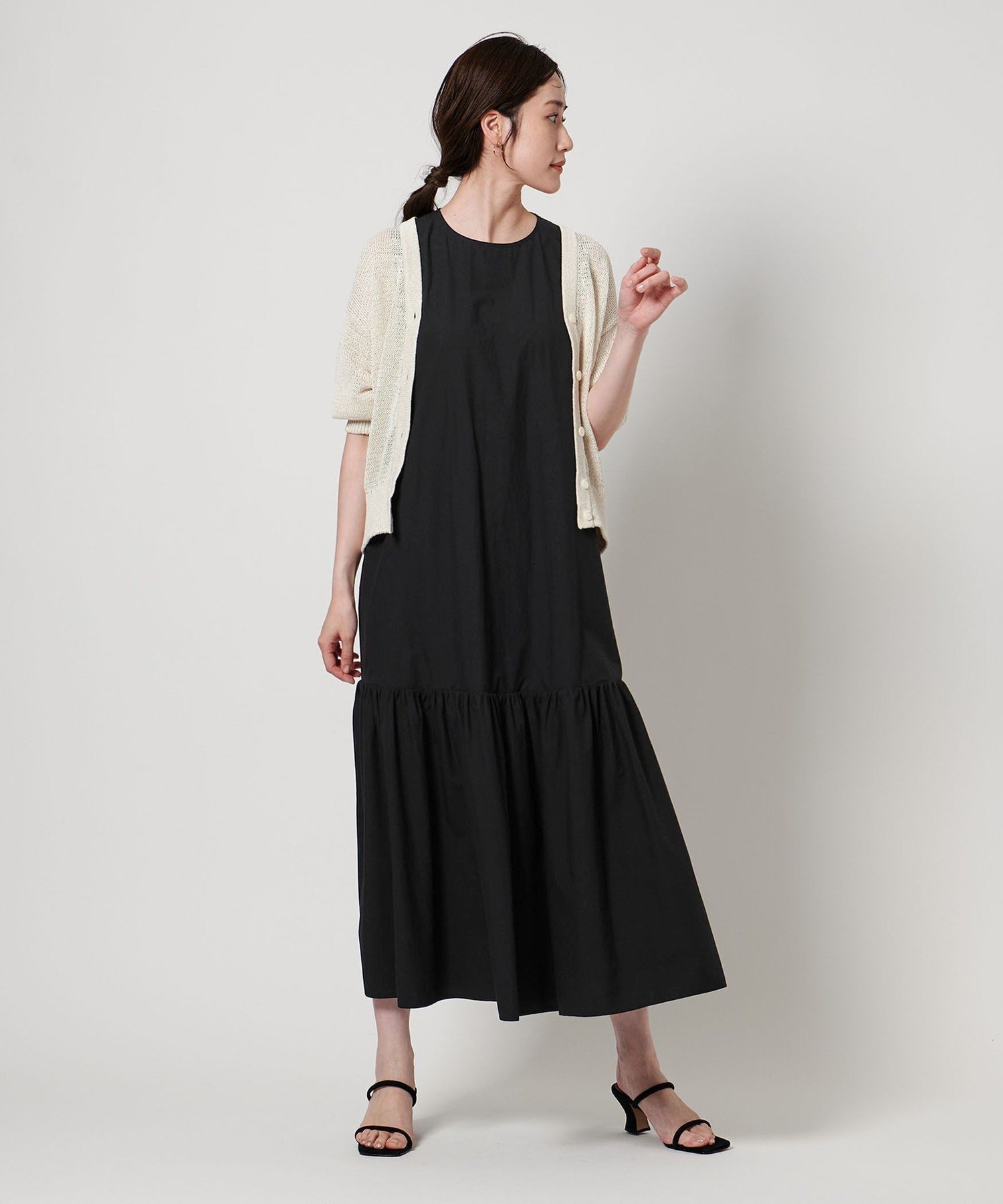 【ユナイテッドアローズ/UNITED ARROWS】のティアード マキシ ワンピース インテリア・キッズ・メンズ・レディースファッション・服の通販 founy(ファウニー) 　ファッション　Fashion　レディースファッション　Fashion for Women　ワンピース　Dresses　カーディガン　Cardigan, Knitwear　ギャザー　Gathered, Ruffled　コンパクト　Compact, Small Size　ティアード　Tiered, Tiered Style　ティアードワンピース　Tiered Dress, Flared Dress　マキシ　Maxi, Full Length　アウトレット　Outlet / Clearance　BLACK|ID: prp329100004974258 ipo3291000000037293122