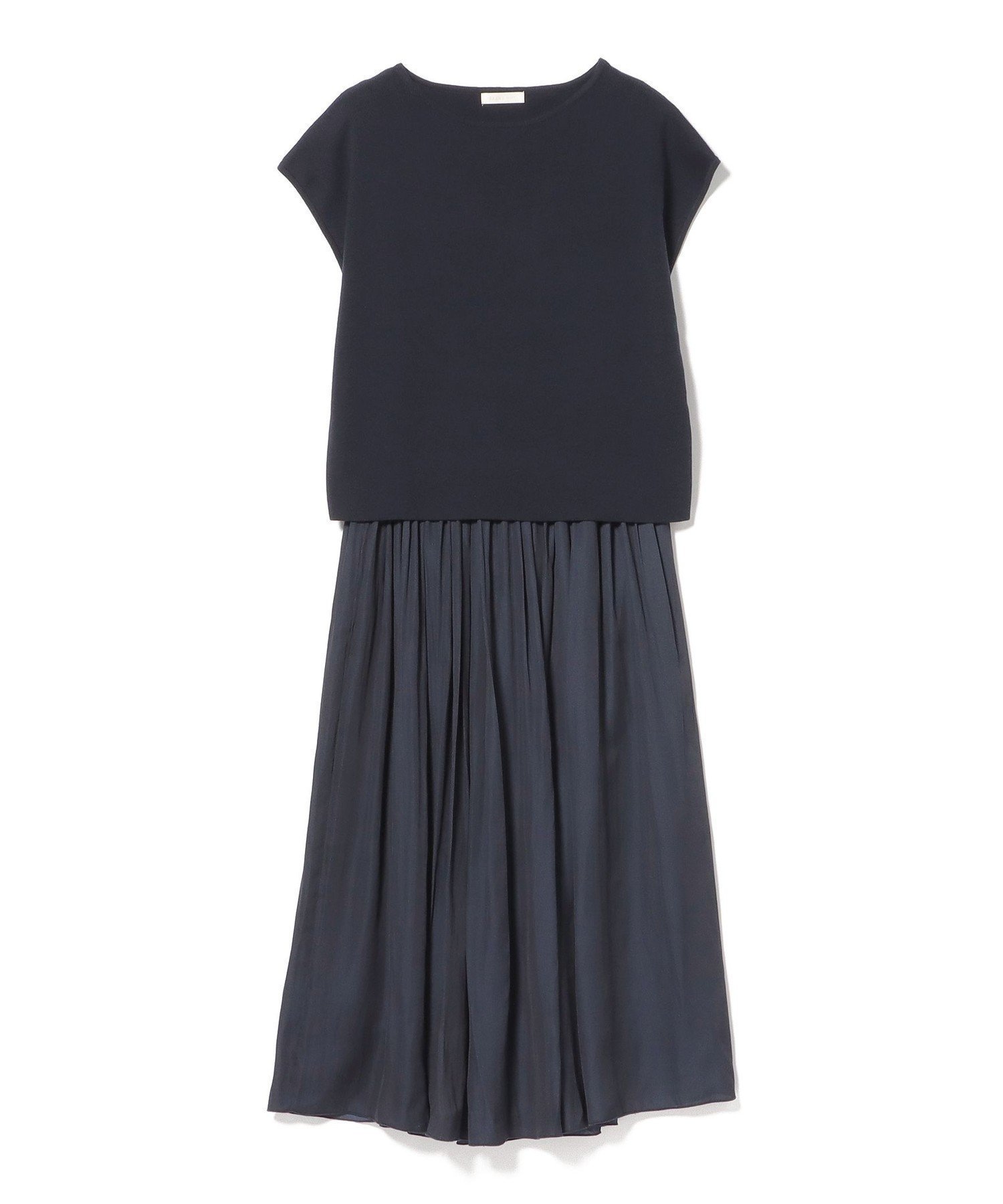 【ビームス ハート/BEAMS HEART】のフレンチ スリーブ プルオーバー * フレア スカート(セットアイテム) 26SS 旅行 インテリア・キッズ・メンズ・レディースファッション・服の通販 founy(ファウニー) 　ファッション　Fashion　レディースファッション　Fashion for Women　スカート　Skirts　Aライン・フレアスカート　A-Line & Flared Skirts　ギャザー　Gathered, Ruffled　スリーブ　Sleeve, Long Sleeve / Short Sleeve　セットアップ　Set-Up, Coordinated Outfit　ダウン　Down, Puffer　デニム　Denim, Jeans Material　バランス　Balance, Style Balance　フレア　Flare, Flared　フレンチ　French, French Style　夏　Summer　旅行　Travel　エレガント 上品　Elegant　2026年　2026　2026春夏・S/S　Spring/Summer 2026 SS26　NAVY×NAVY|ID: prp329100004974282 ipo3291000000037293215