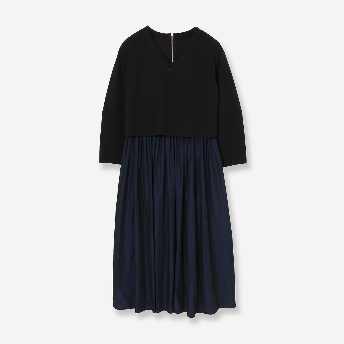 【リズム/R-ISM】の【洗える】ニット*タフタコンビワンピース インテリア・キッズ・メンズ・レディースファッション・服の通販 founy(ファウニー) 　ファッション　Fashion　レディースファッション　Fashion for Women　ワンピース　Dresses　エレガント 上品　Elegant　洗える　Machine Washable　カットソー　Cut and Sewn Top　コンパクト　Compact, Small Size　サンダル　Sandals, Summer Shoes　シンプル　Simple, Minimal　ジョーゼット　Georgette, Semi-Sheer Fabric　ストレッチ　Stretch, Stretchy Fabric　タフタ　Taffeta, Structured Fabric　ドッキング　Docking, Mixed Material　バランス　Balance, Style Balance　フィット　Fit, Slim Fit　フェミニン　Feminine, Girly　ブルゾン　Blouson, Bomber Jacket　ポケット　Pocket, Pocket Detail　おすすめ　Recommended / Our Picks　ブラック|ID: prp329100004974333 ipo3291000000037293394