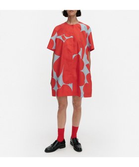 【マリメッコ/marimekko】のTaitavuus Unikko ワンピース 大人の最旬トレンドファッション＆コーディネート founy(ファウニー) ファッション Fashion レディースファッション Fashion for Women ワンピース Dresses ギャザー Gathered, Ruffled スリーブ Sleeve, Long Sleeve / Short Sleeve パターン Pattern, Design Print フロント Front, Front Design ポケット Pocket, Pocket Detail ヨーク Yoke, Yoke Design |ID:prp329100004974344