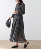 【ラジュール/Lajour】のVネックシアーフレアワンピース 大人の最旬トレンドファッション＆コーディネート founy(ファウニー) ファッション Fashion レディースファッション Fashion for Women ワンピース Dresses 2026年 2026 2026春夏・S/S Spring/Summer 2026 SS26 とろみ Fluid, Flowy Fabric シアー Sheer, See-Through スリーブ Sleeve, Long Sleeve / Short Sleeve デコルテ Décolleté, Neckline フェミニン Feminine, Girly フレア Flare, Flared ロング Long, Long-Length エレガント 上品 Elegant thumbnail Cタイプ|ID: prp329100004974348 ipo3291000000037293435
