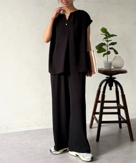 【シェトワ/Chez toi】の【セットアイテム】キーネックシャツ×イージーパンツ 大人の最旬トレンドファッション＆コーディネート founy(ファウニー) ファッション Fashion レディースファッション Fashion for Women パンツ Pants & Trousers カーディガン Cardigan, Knitwear セットアップ Set-Up, Coordinated Outfit チュニック Tunic, Long Top デニム Denim, Jeans Material 長袖 Long Sleeve, Full Sleeve ワイド Wide, Wide Fit 再入荷 Restock / Back in Stock おすすめ Recommended / Our Picks エレガント 上品 Elegant |ID:prp329100004974353